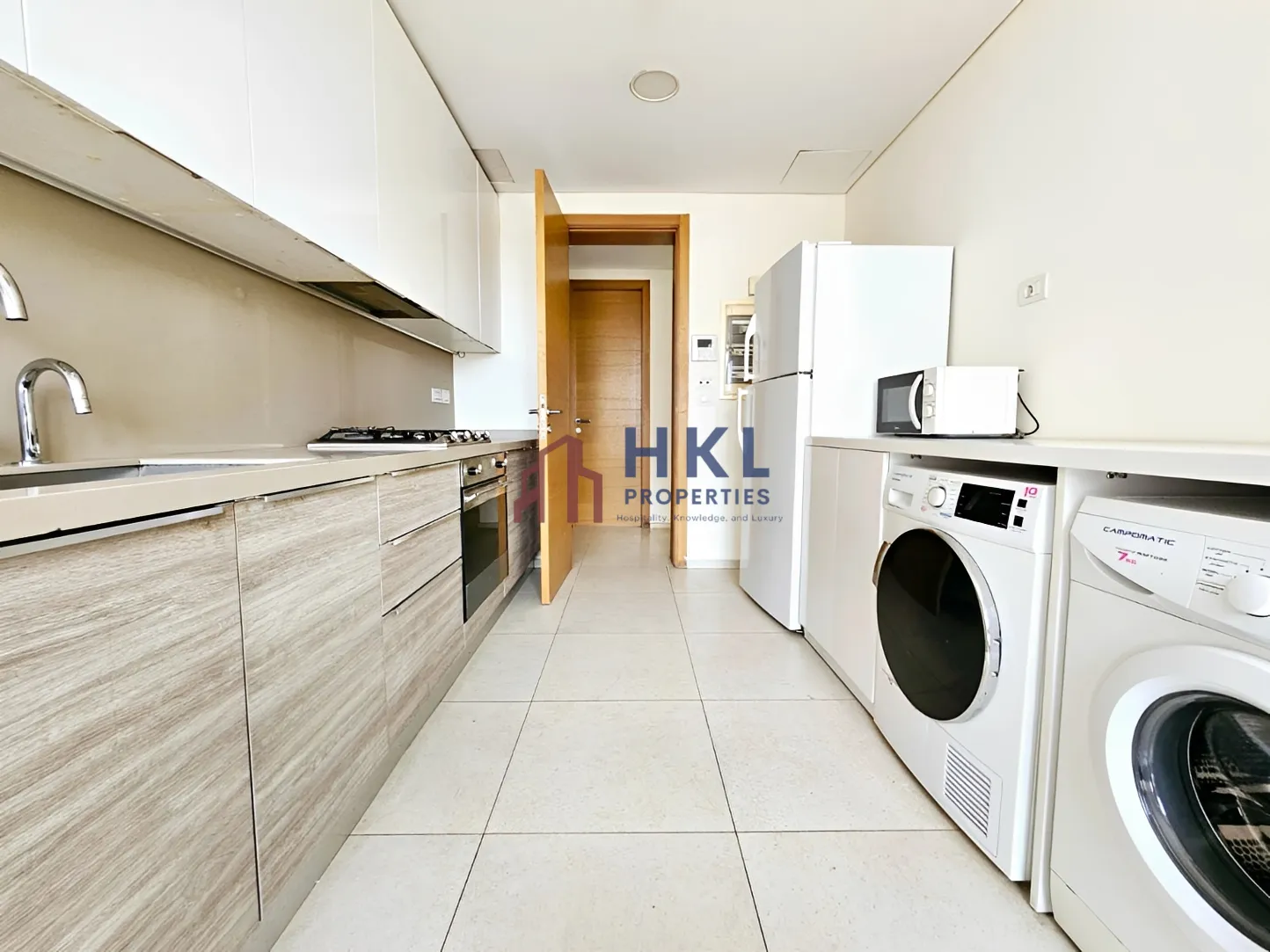 Apartment for rent in Ain Al Mraiseh, Beirut, Lebanon