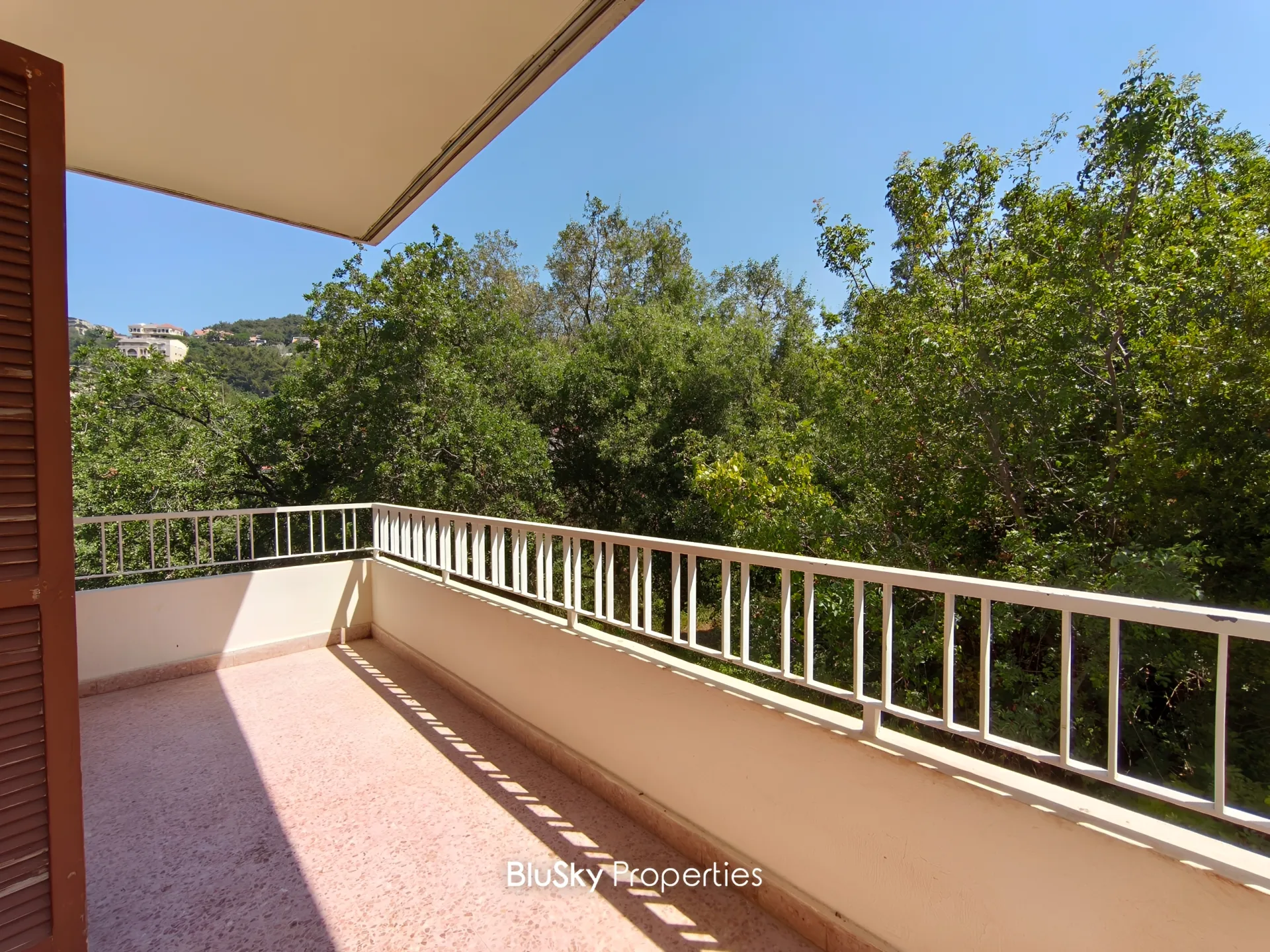 Apartment for rent in Baabdat, lebanon
