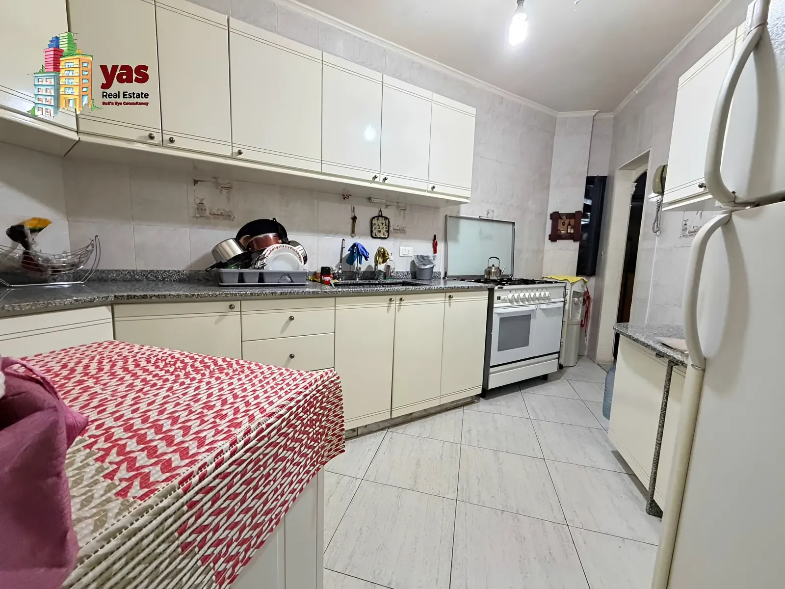 Apartment for Sale in Ballouneh