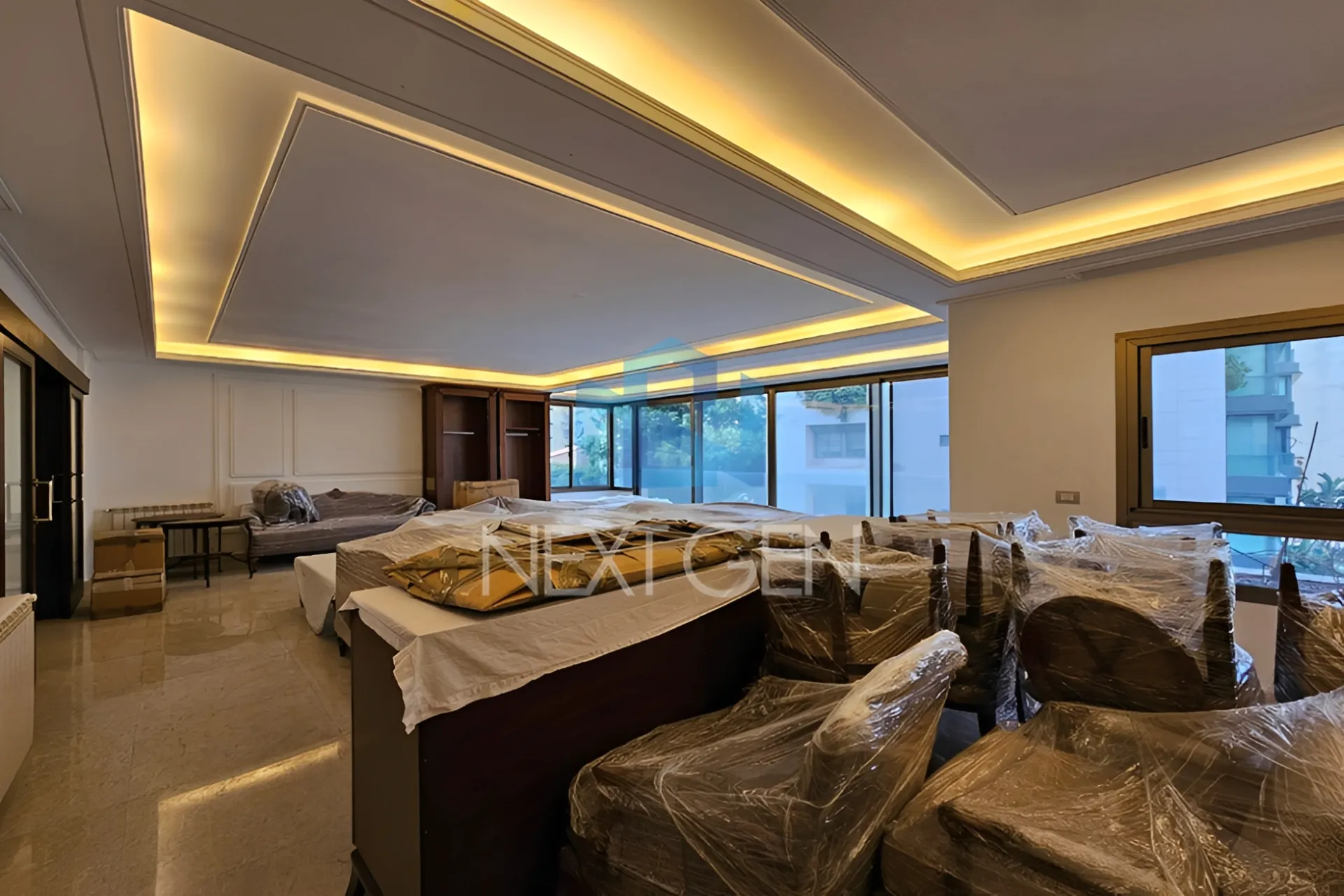 Apartment for sale in Kraytem, Beirut, Lebanon - 3 bed, 5 bath