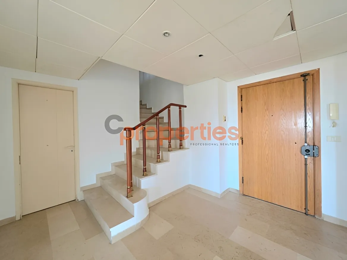 Duplex for sale in Zikrit