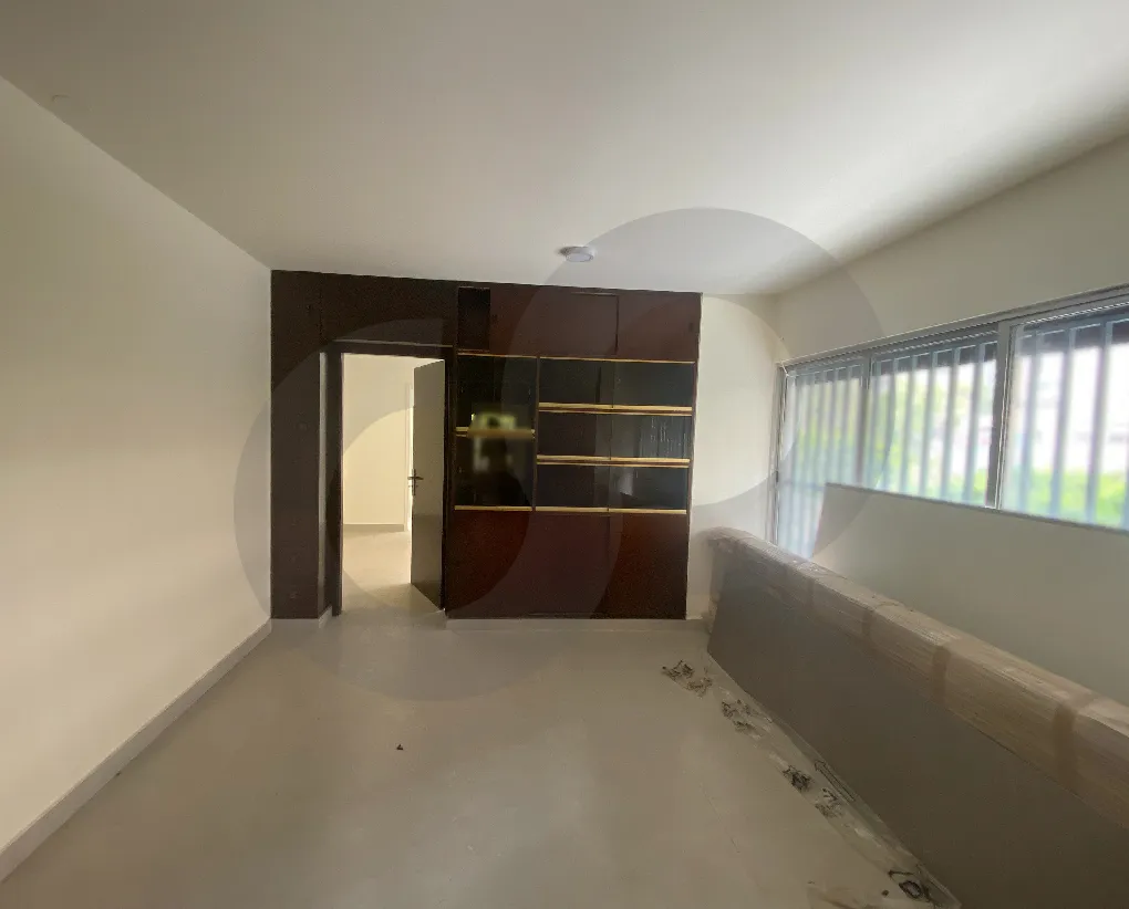 Office for Sale in Kaskas