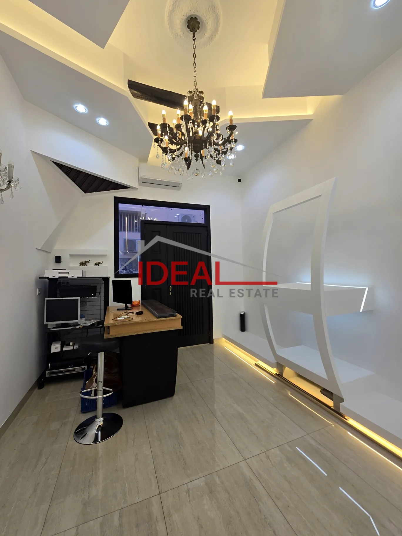 Office for rent in Bourj Hammoud, Lebanon