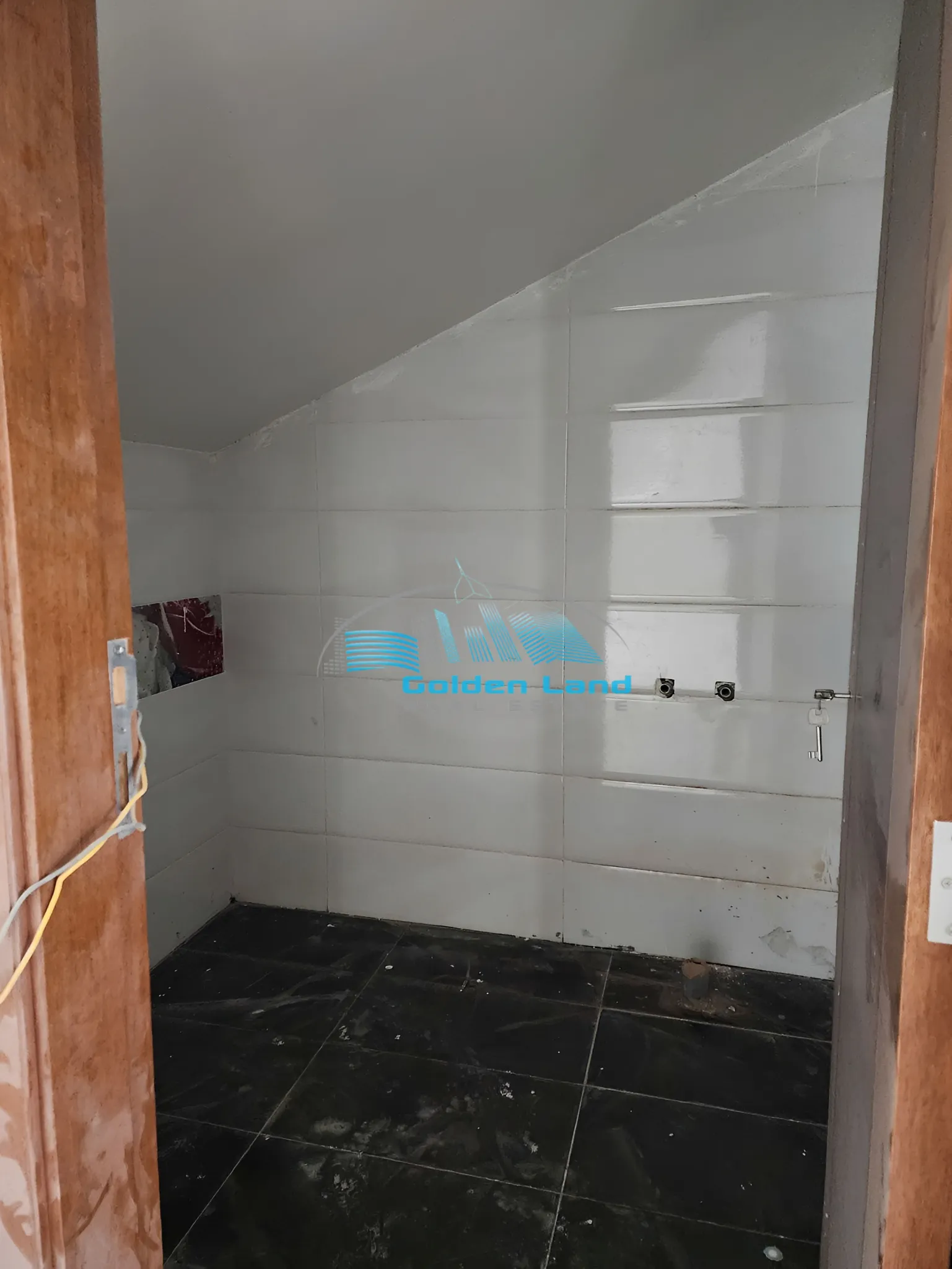 Triplex for Sale in Baabdat
