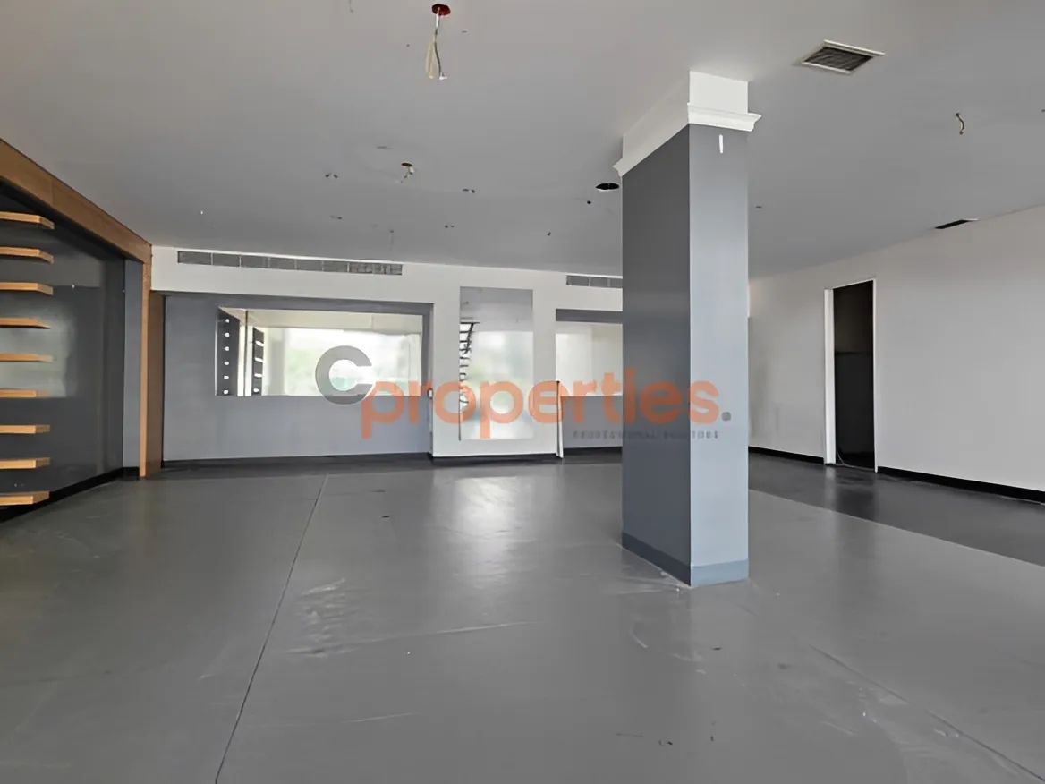 Showroom for Rent in Horch Tabet
