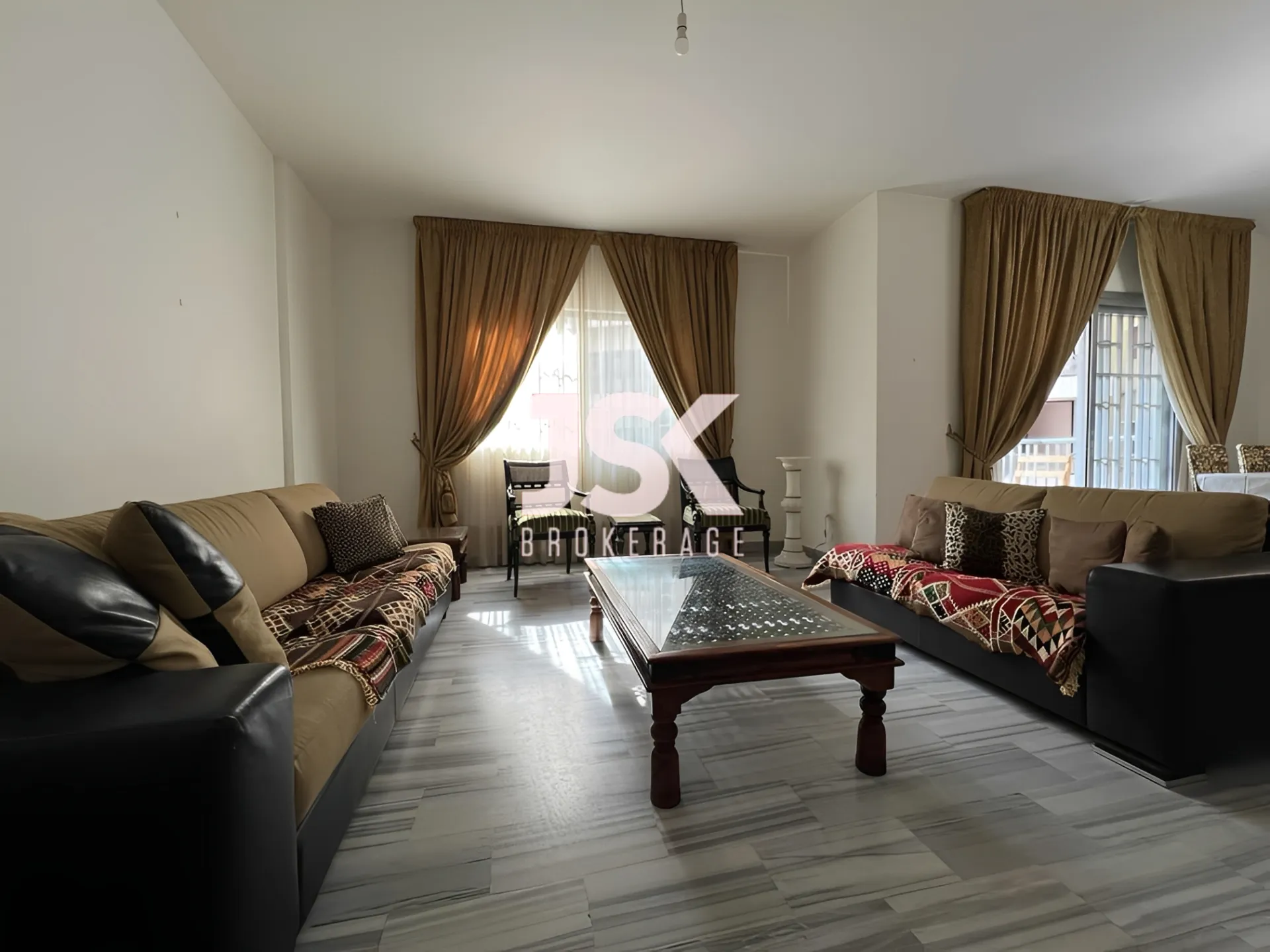 Apartment for Rent in Achrafieh, Remeil, Lebanon - 3 bed, 3 bath