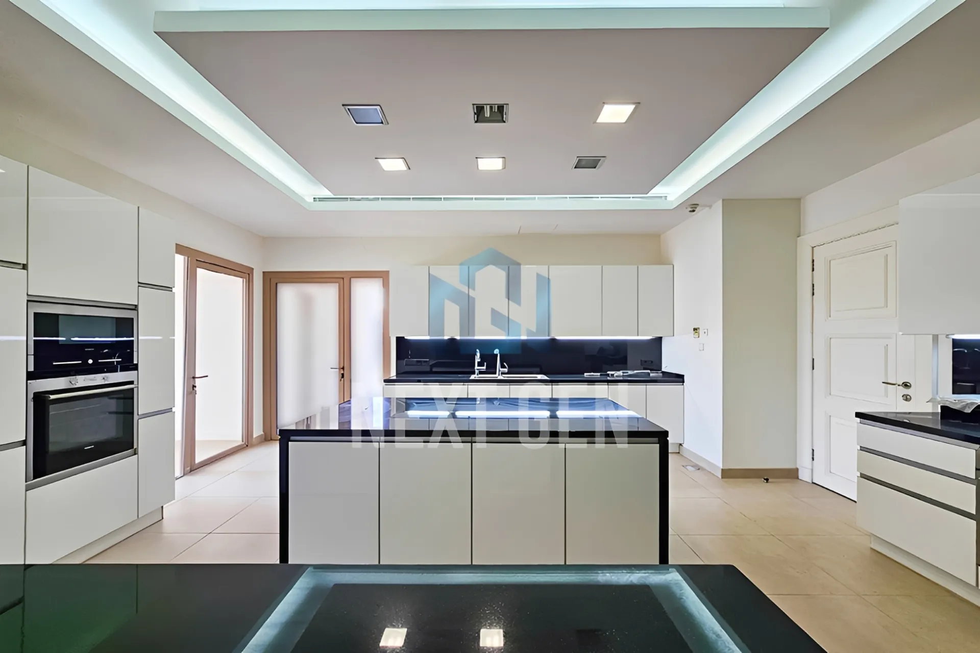 Apartment for rent in Ras, Bayrut, Lebanon