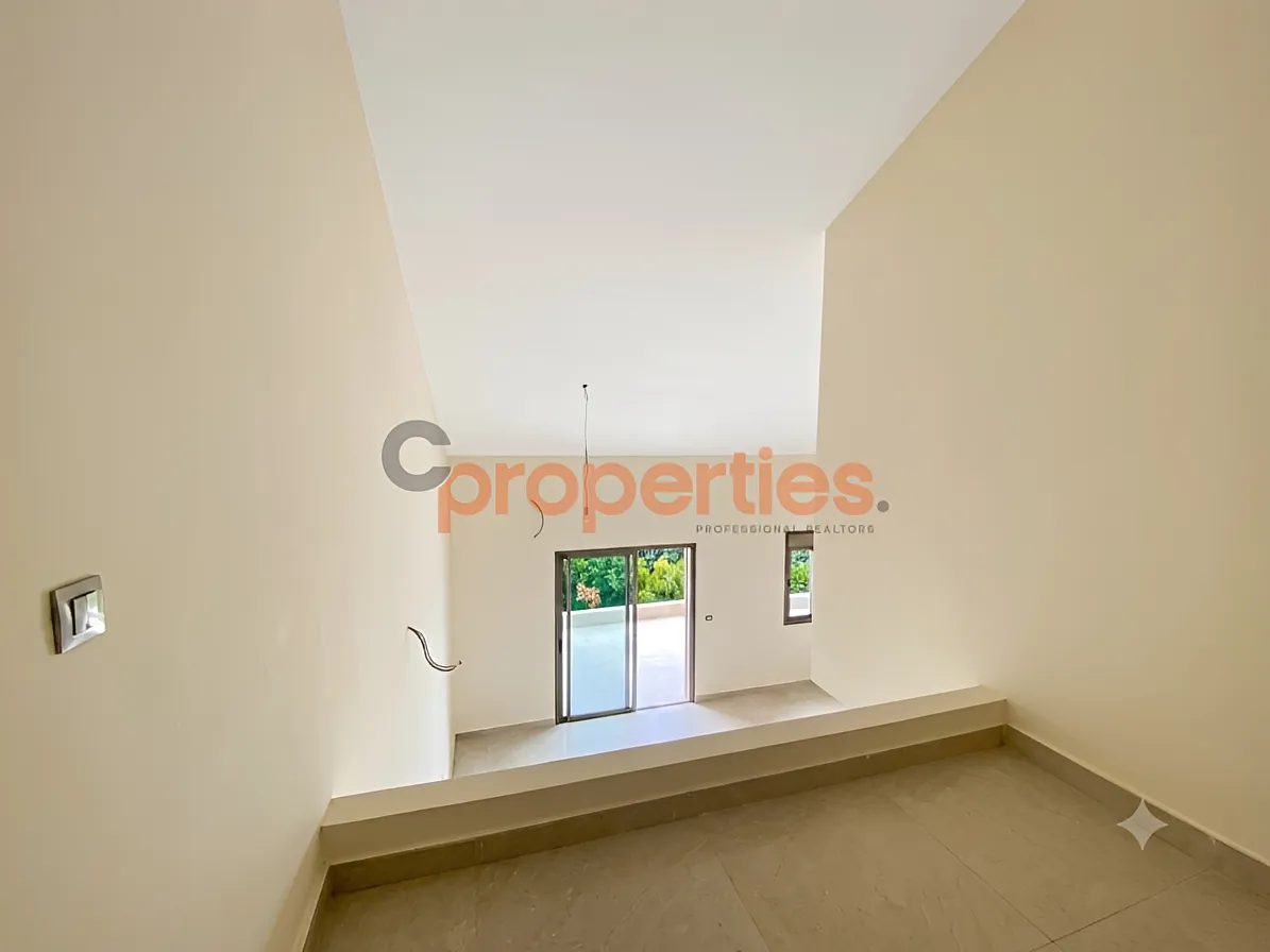 Apartment for Sale in Fatqa - 6 bed, 5 bath