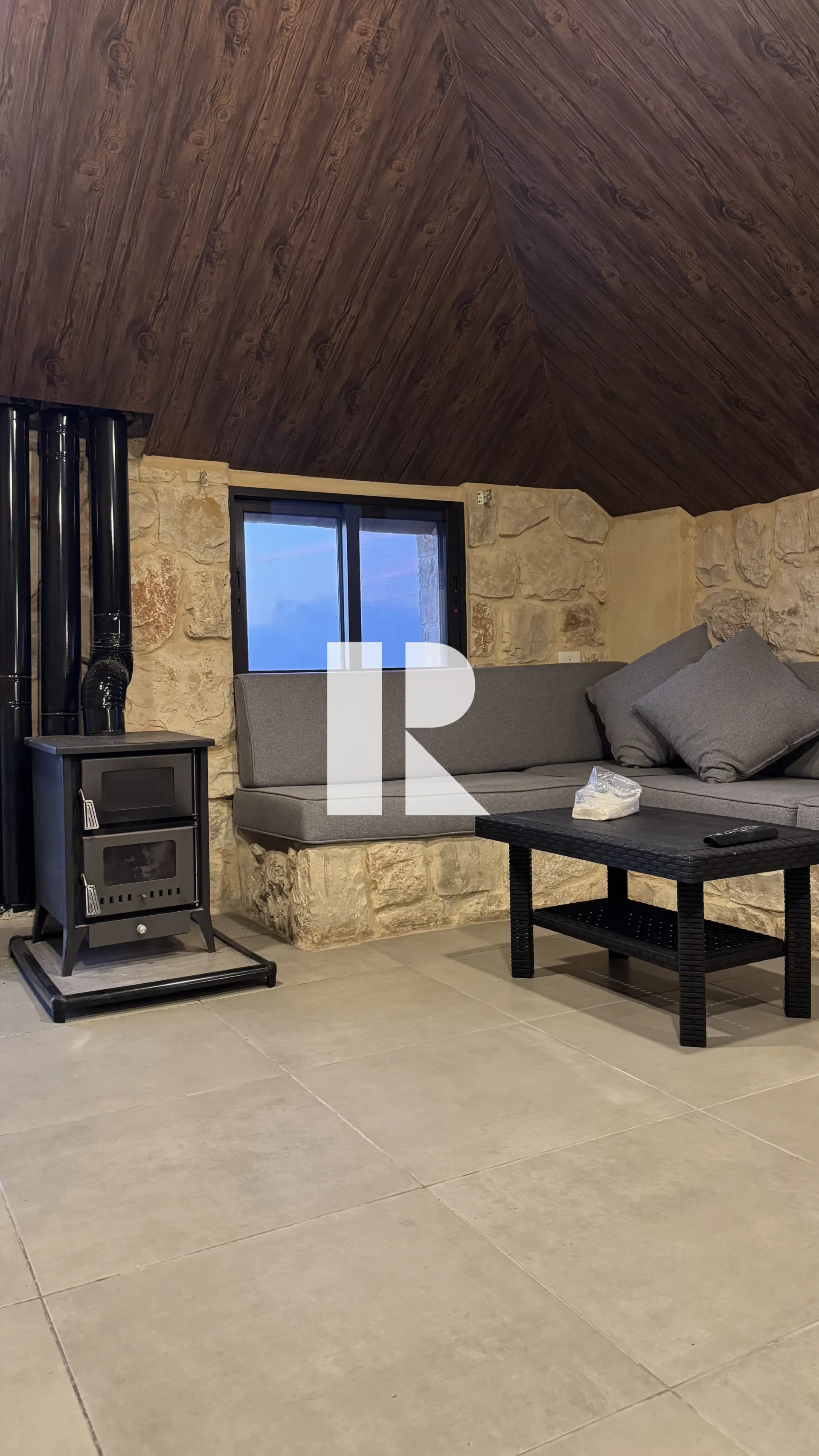 Chalet for rent in Mechmech, lebanon