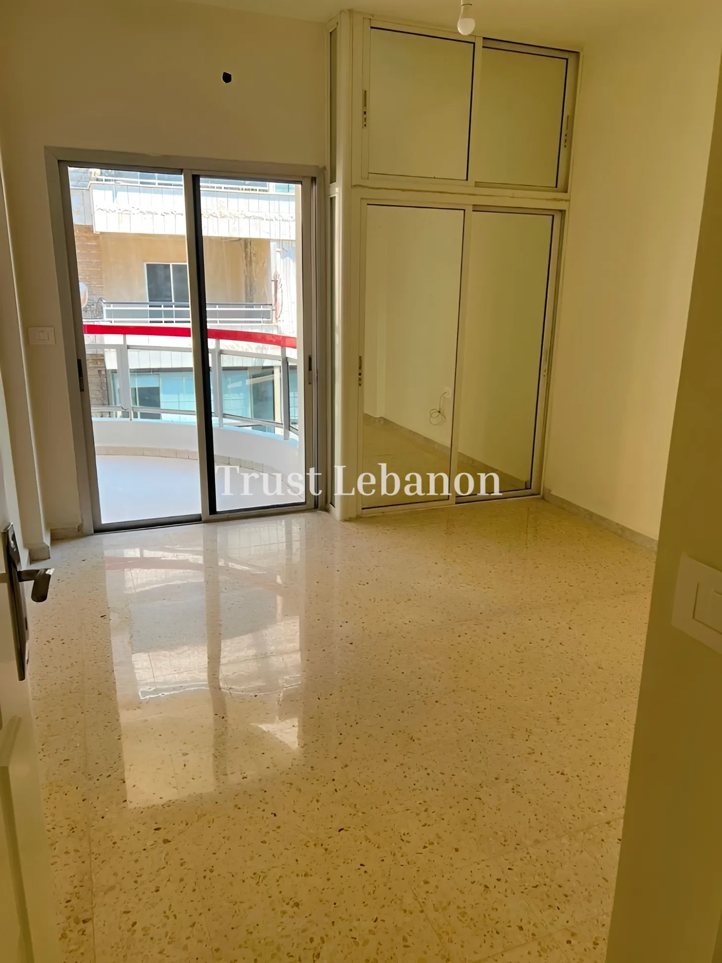 Apartment for sale in Chiyah, Lebanon