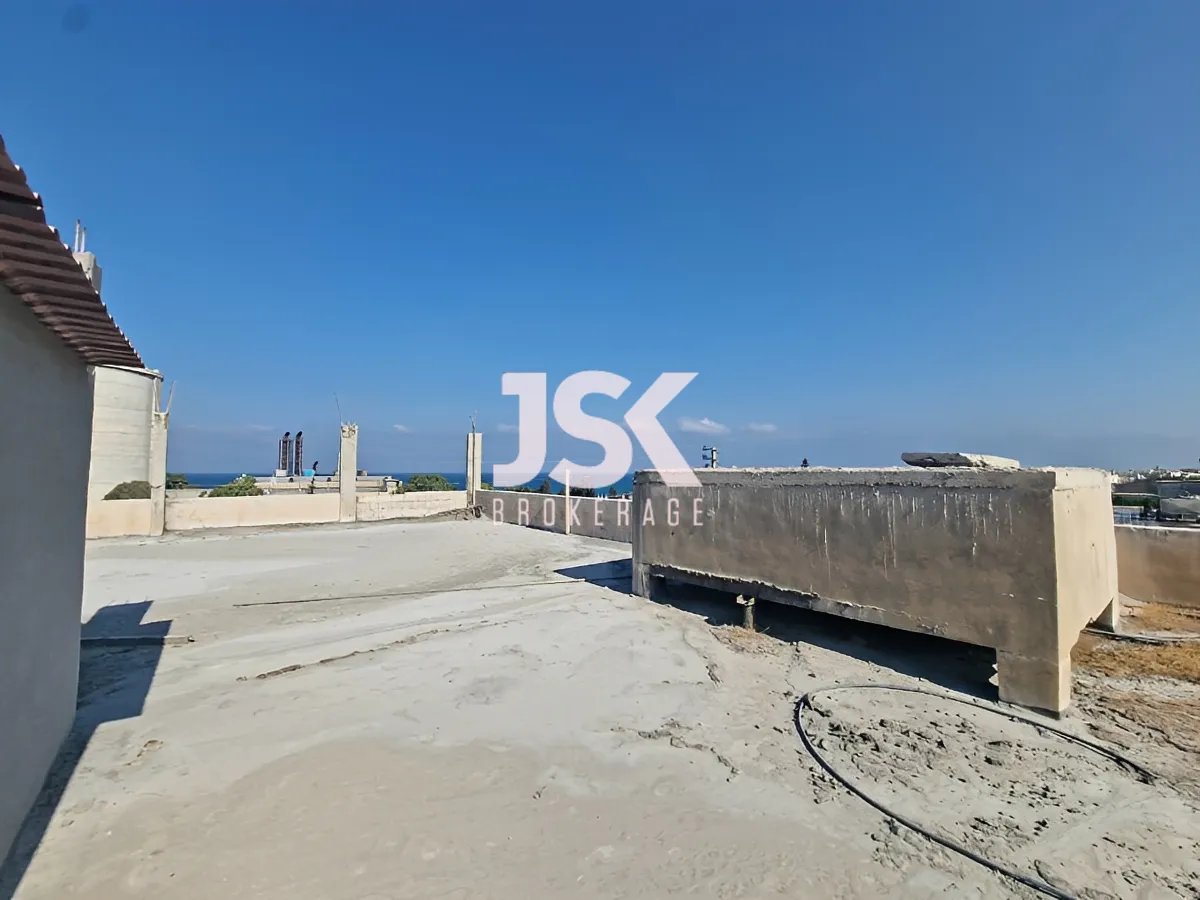 Industrial Unit for Sale in Chekka