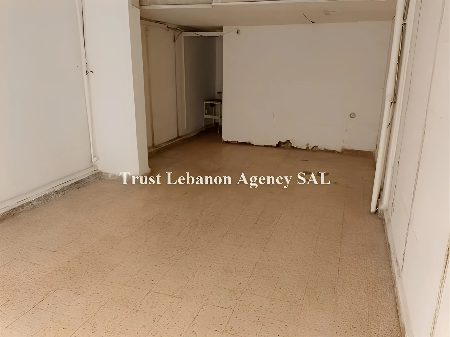 Shop for rent in Achrafieh