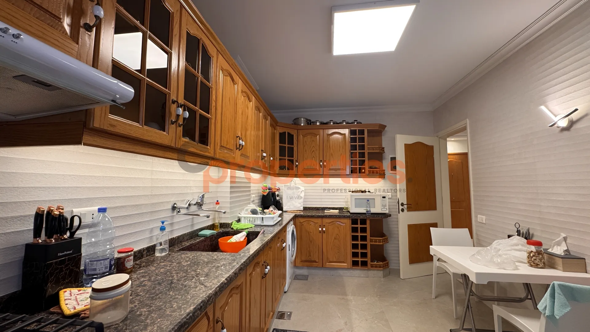 Apartment for Sale in Aaoukar