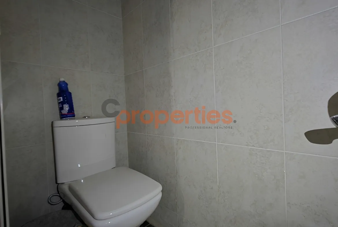 Office for Rent in Daoura