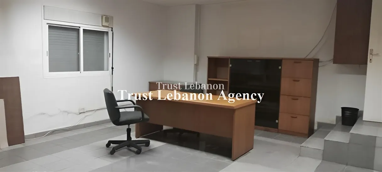 Office for sale in Mar Takla