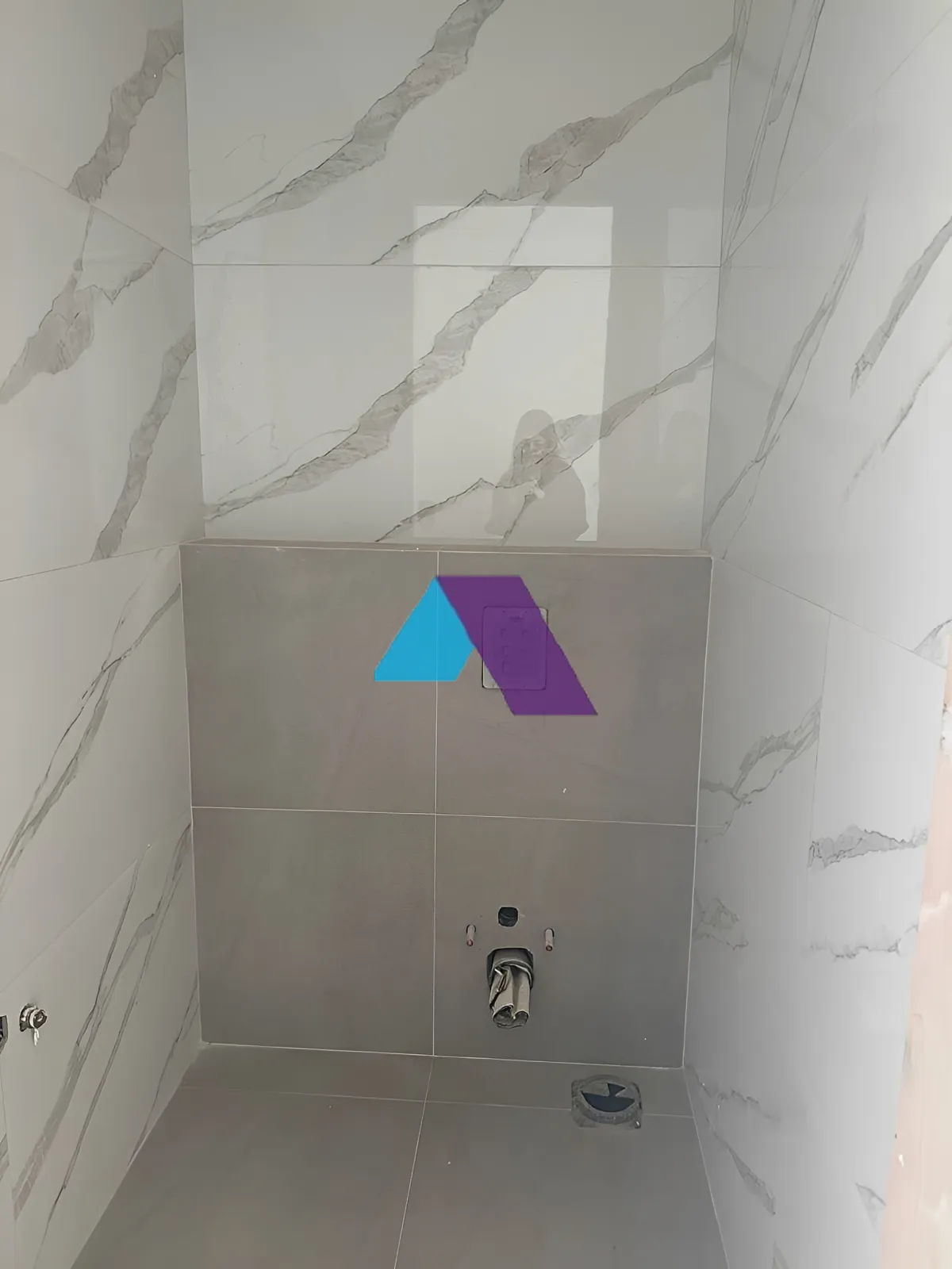 Apartment for Sale in Broummana - 3 bed, 4 bath