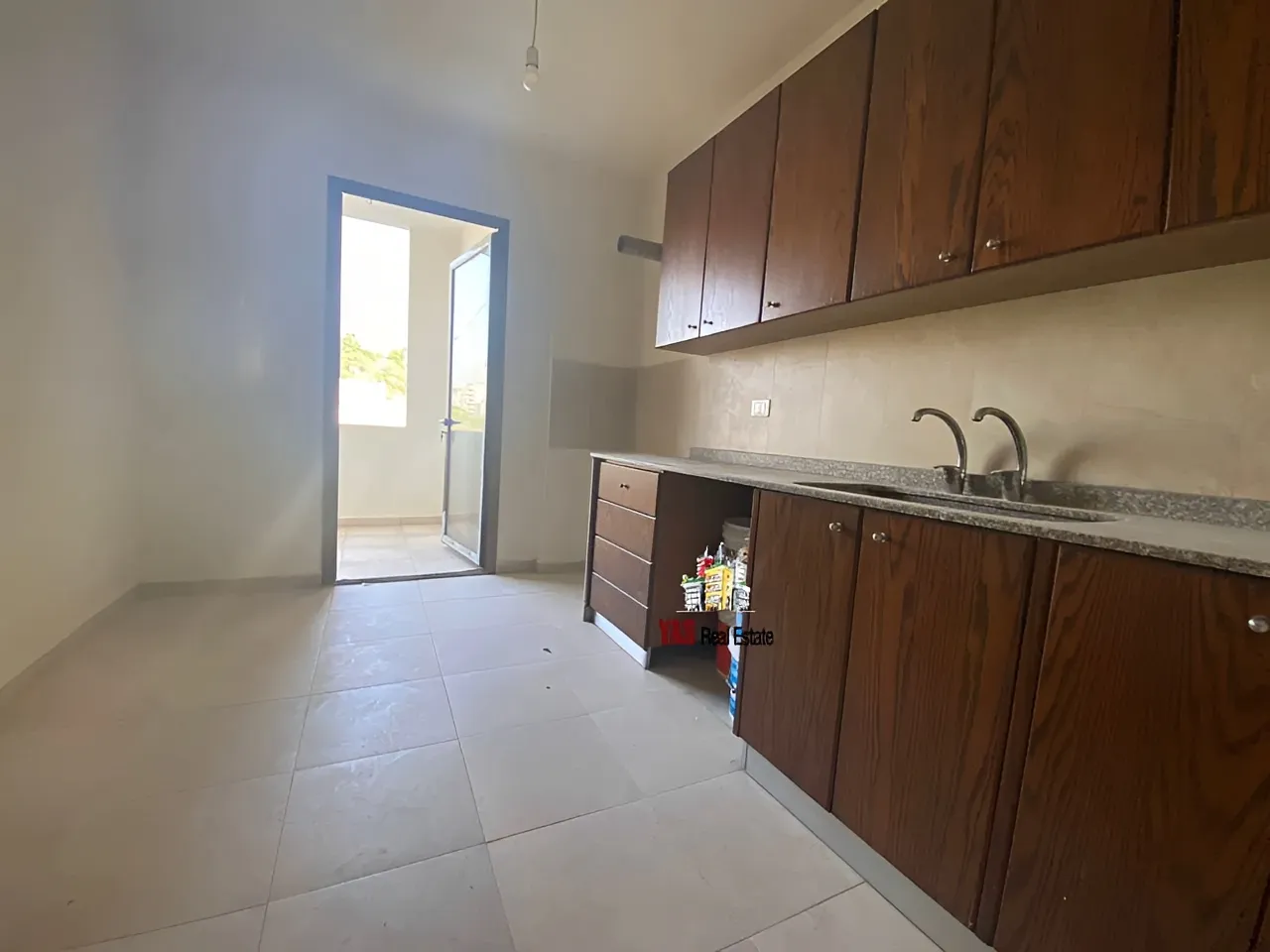 Apartment for Sale in Adonis - 3 bed, 3 bath