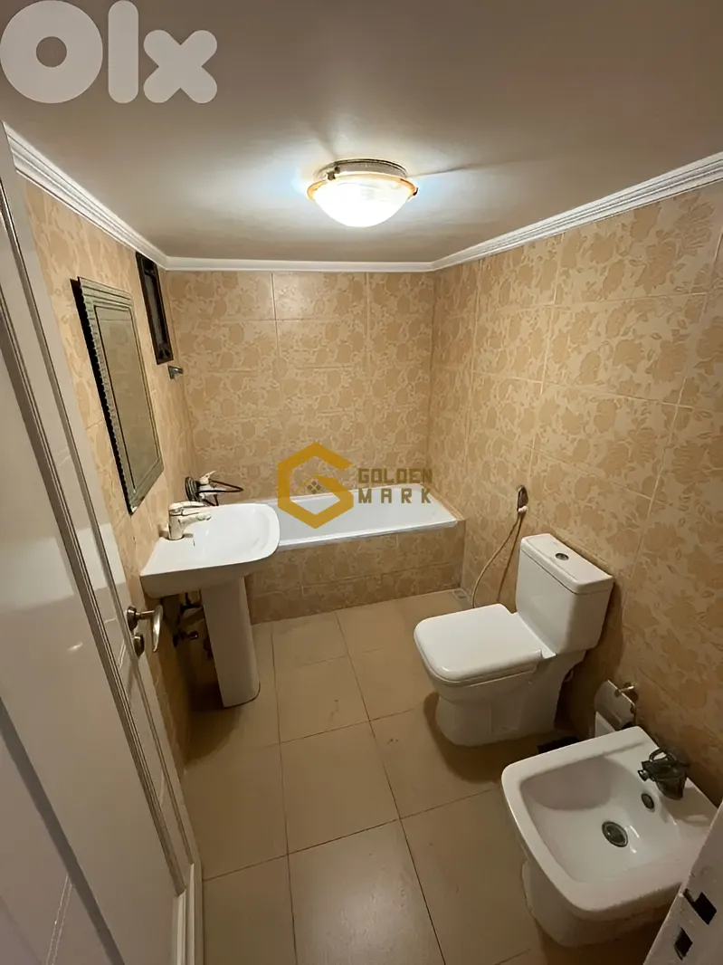Apartment for Sale in Zarif, Bayrut