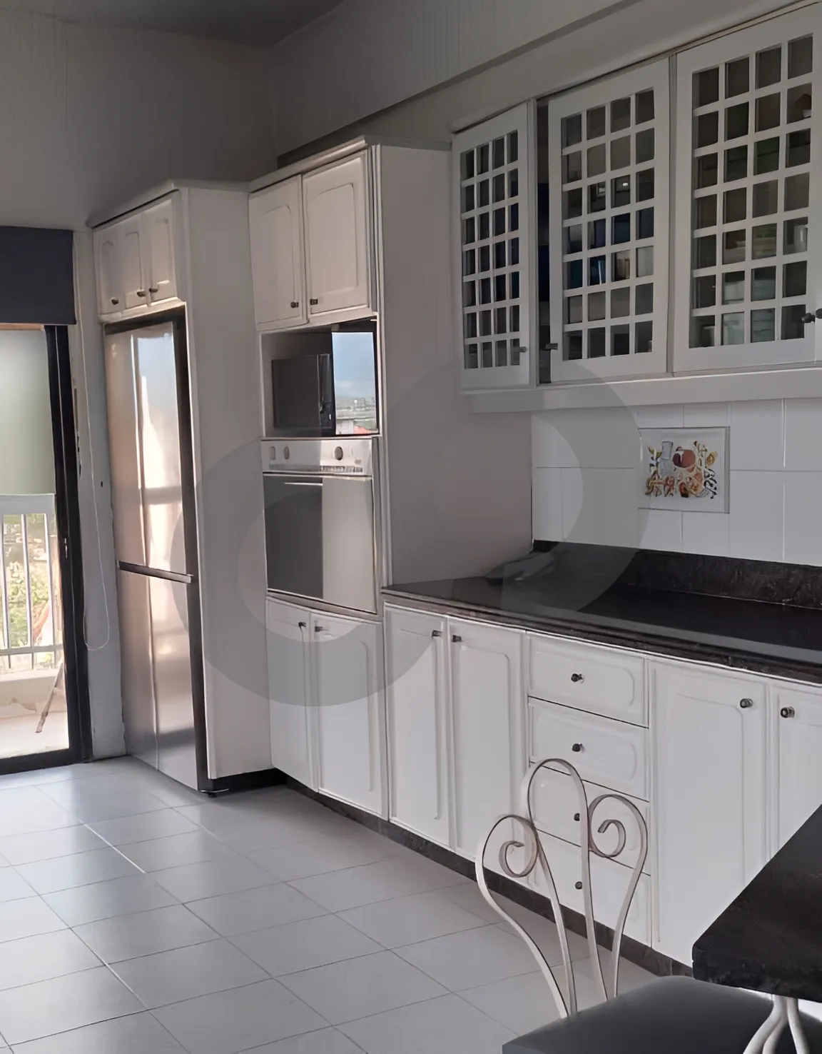 Building for Sale in Btouratij