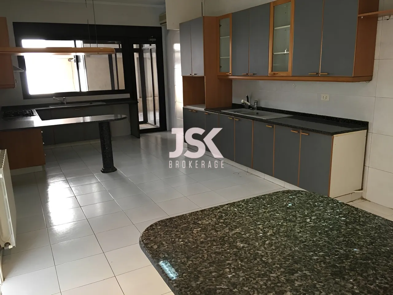 Apartment for Rent in Adma w Dafnah