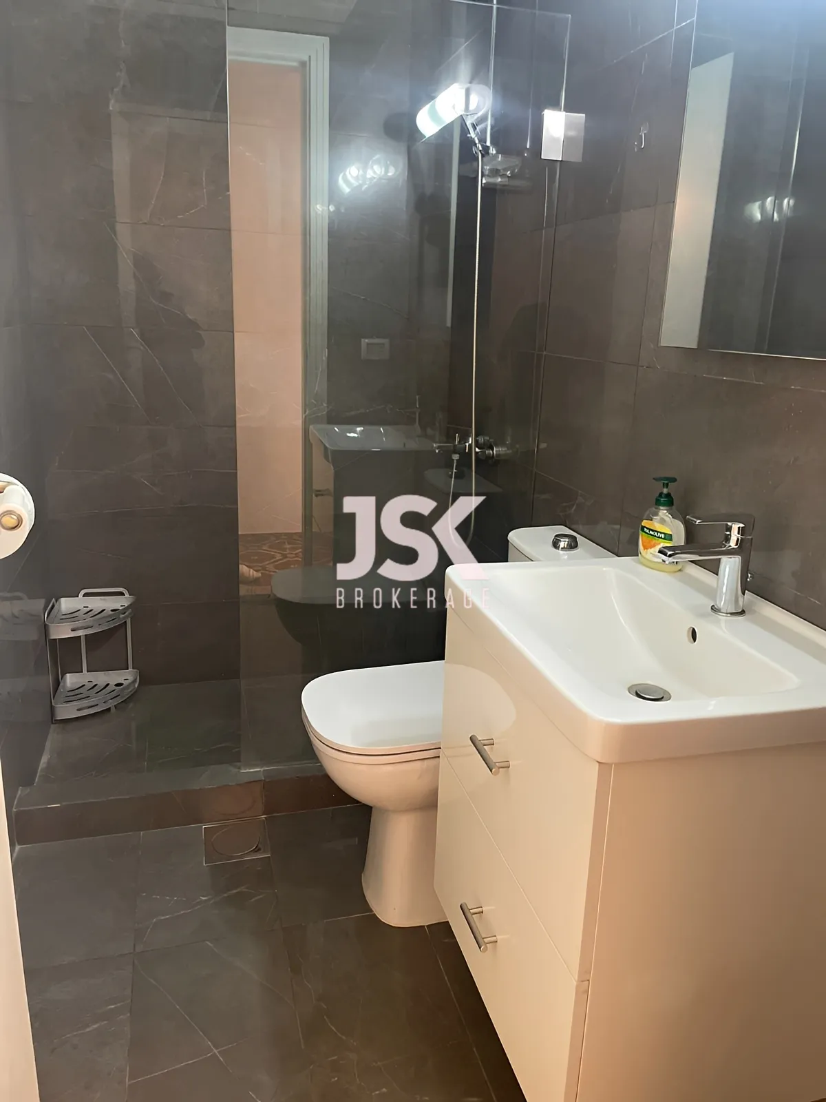Apartment for rent in Hamra