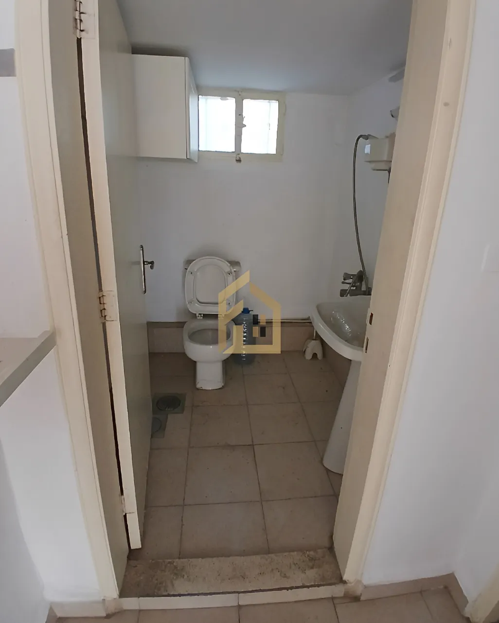 Restaurant for sale in Aamchit, Lebanon