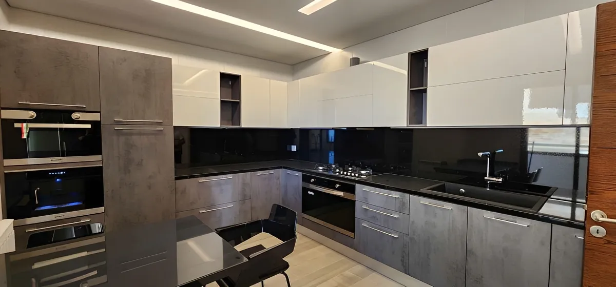 Apartment for Sale in Jounieh, Lebanon - 5 bed, 7 bath