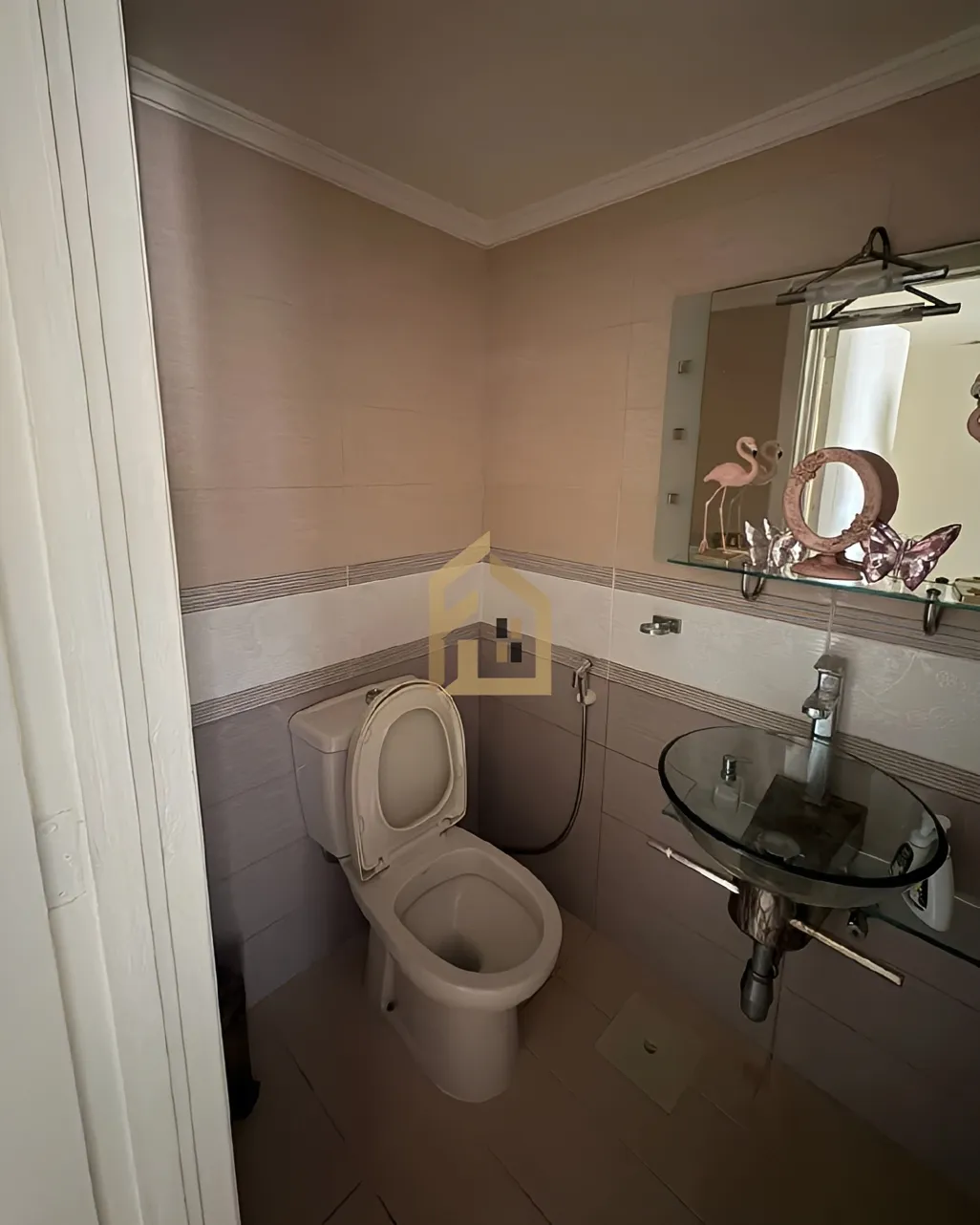 Apartment for sale in Nowayri, Bayrut, Lebanon - 3 bed, 4 bath