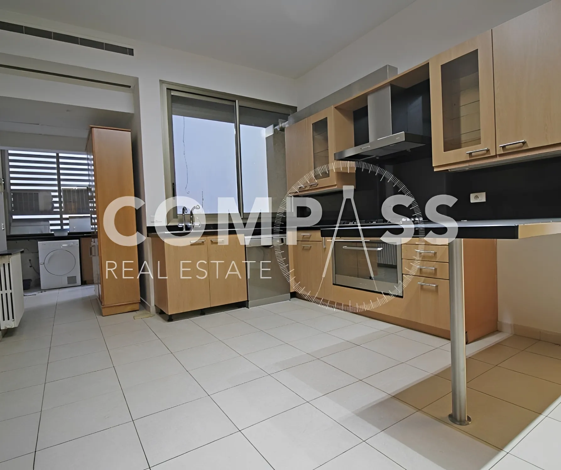 Apartment for sale in Achrafieh - 4 bed, 4 bath