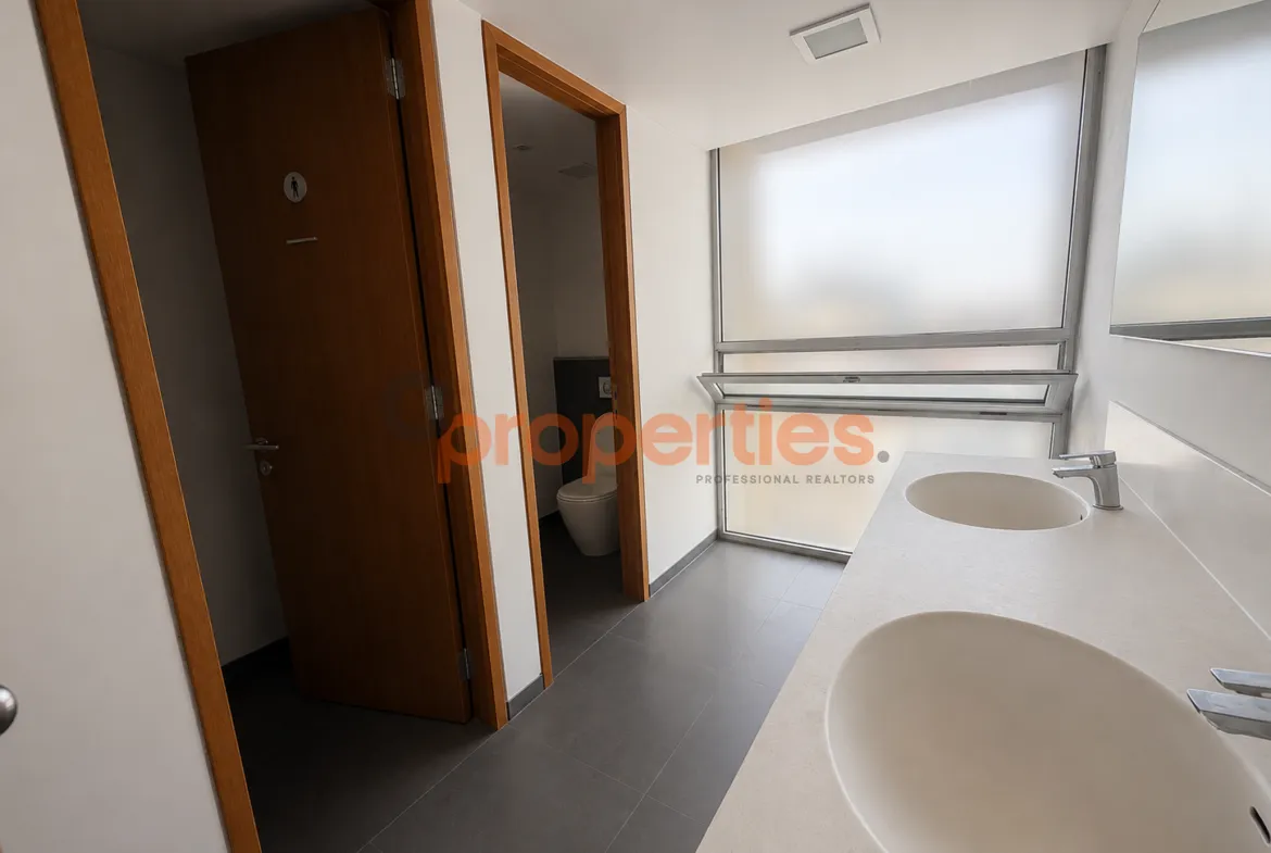 Office for Rent in Saifi Village