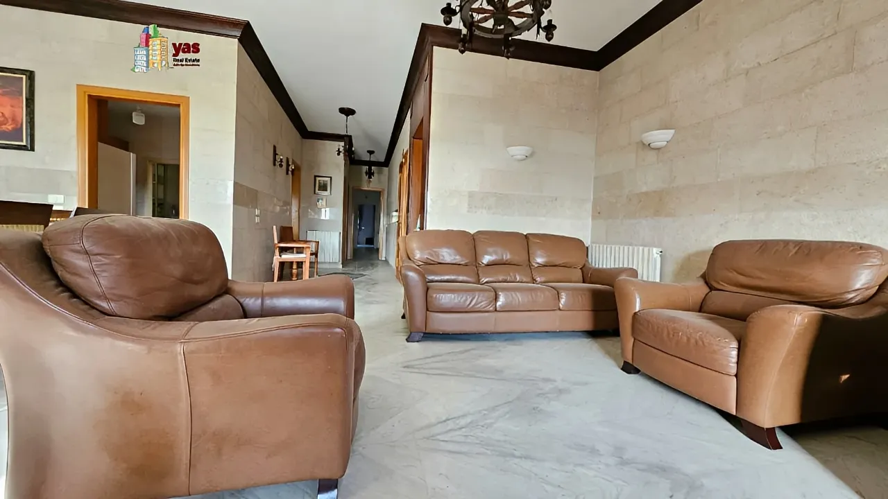 Apartment for Rent in Ballouneh