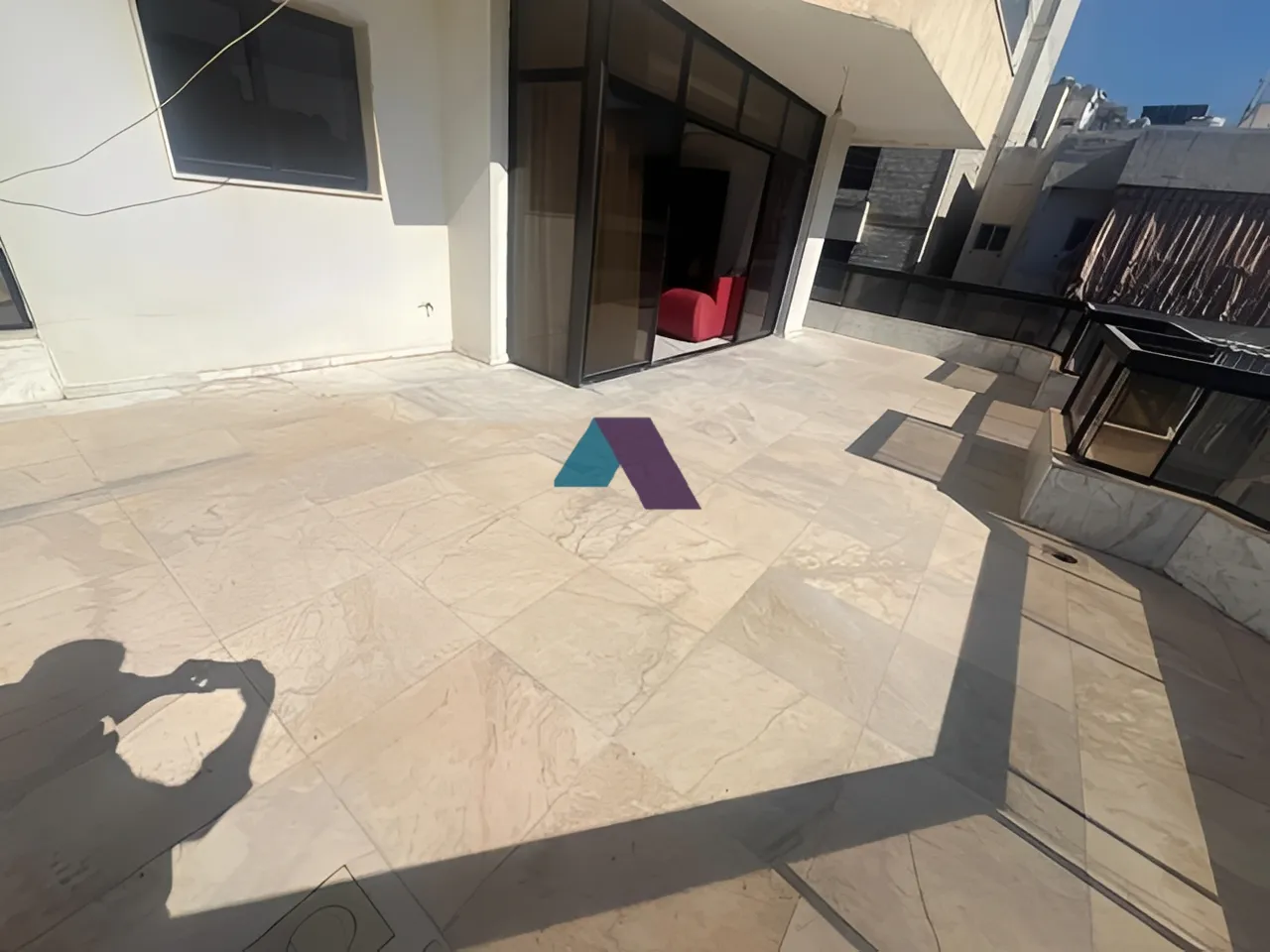 Duplex for Sale in Ras Al Naba'a - 3 bed, 5 bath