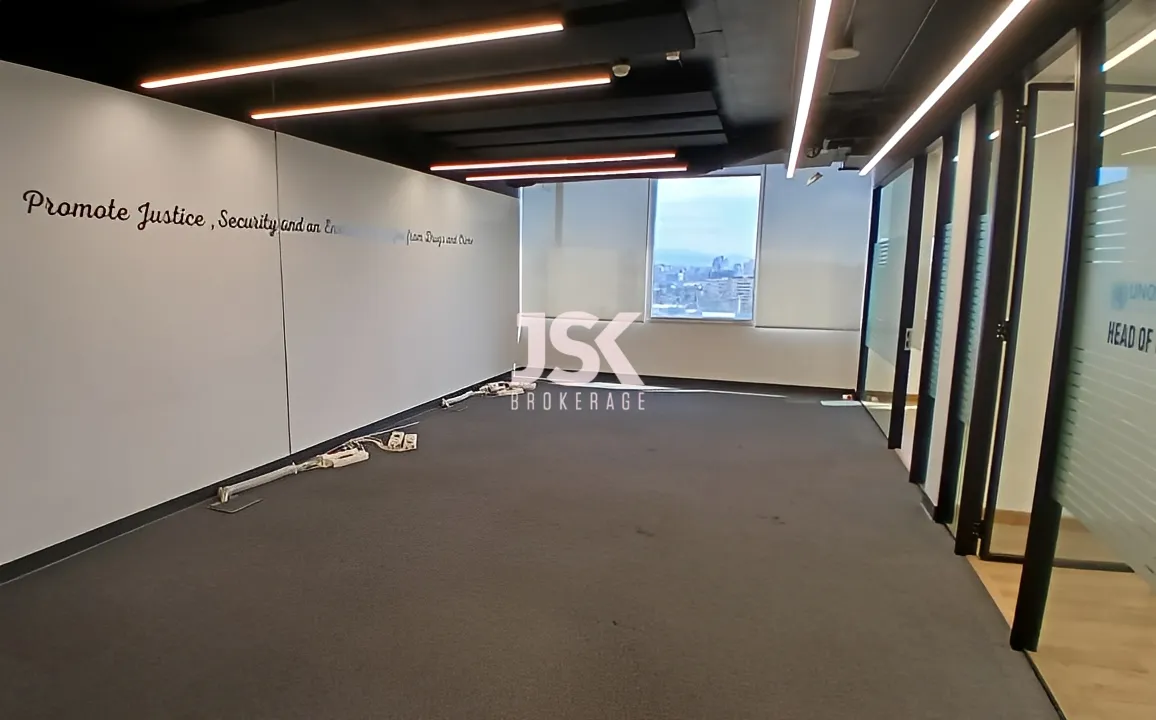 Office for Sale in Sin El Fil