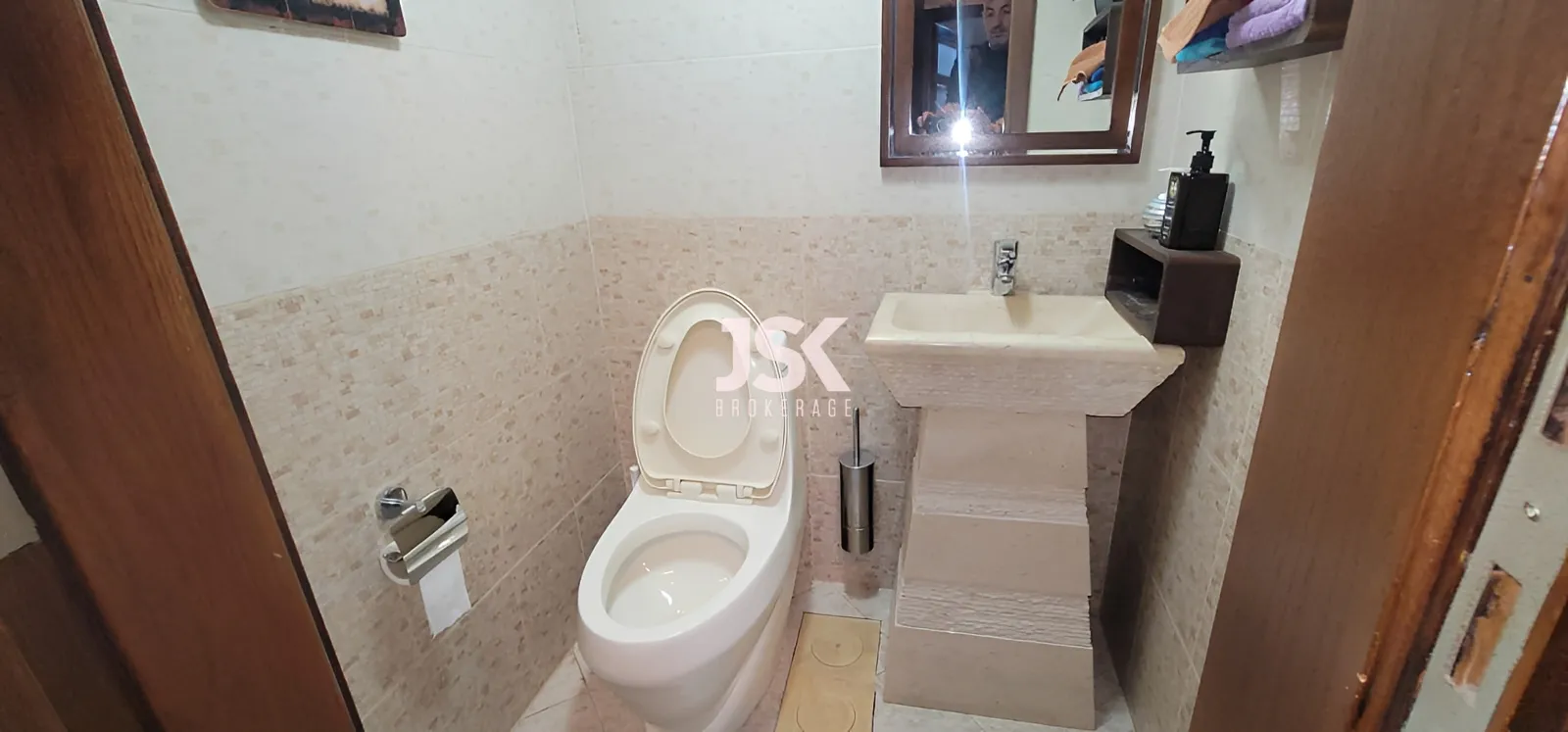 Apartment for Sale in Ajaltoun