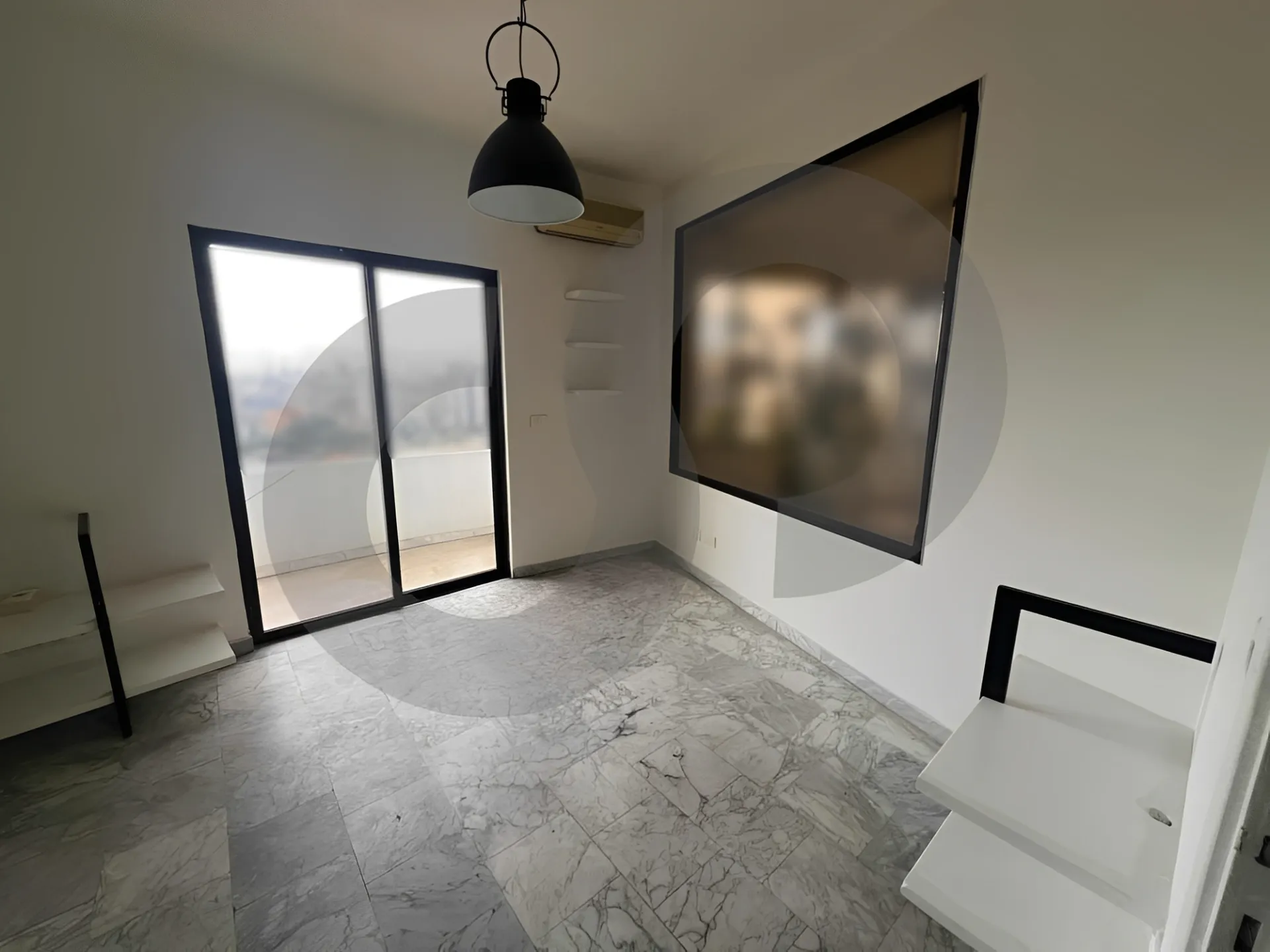 Office for rent in Dekwaneh, Lebanon