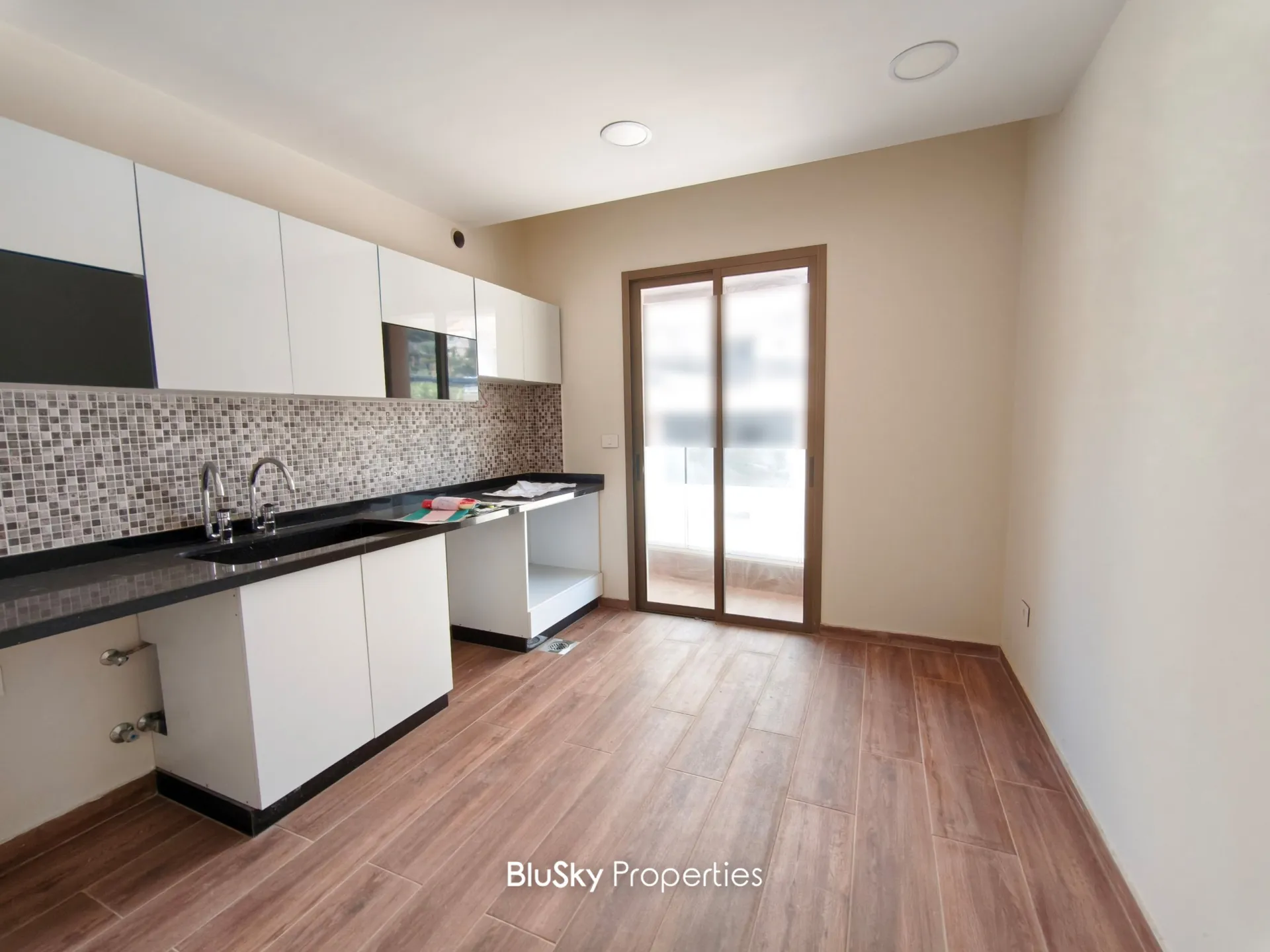 Apartment for rent in Baabdat, lebanon