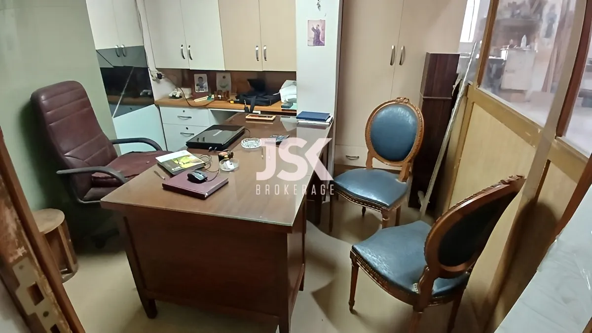 Warehouse for Sale in Baouchriyeh
