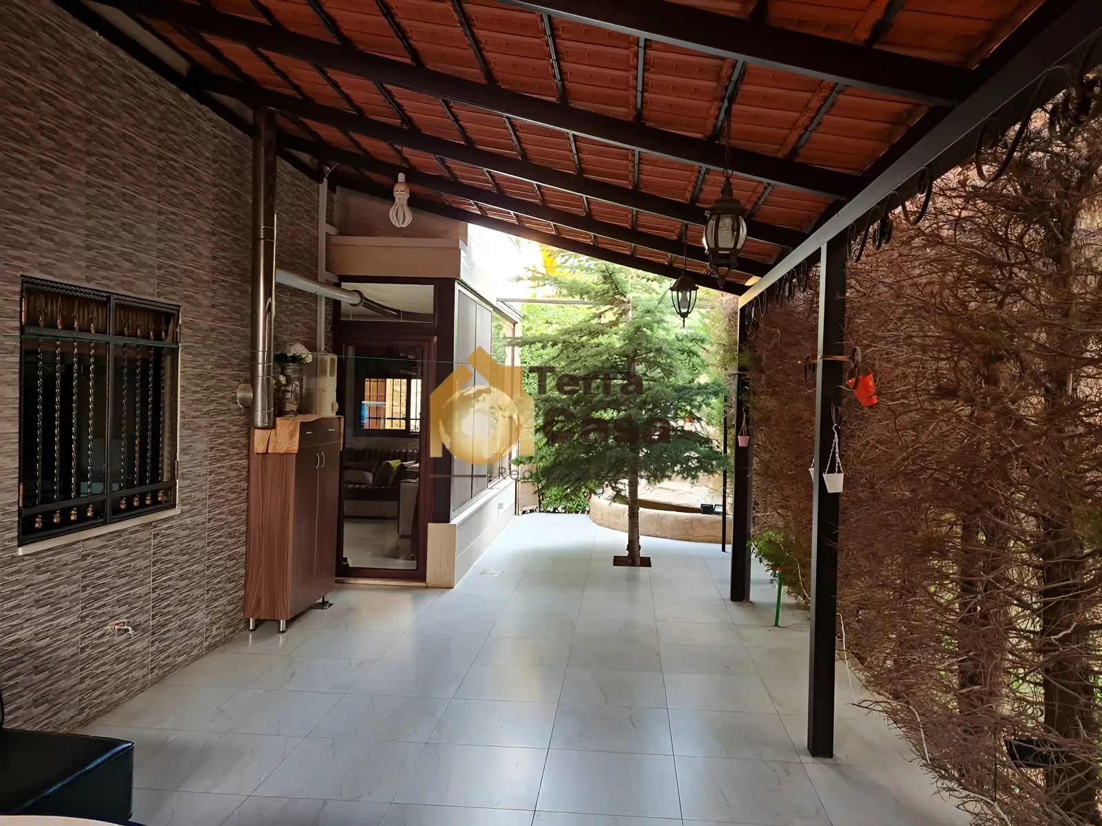 Villa for sale in Maalaka, Lebanon
