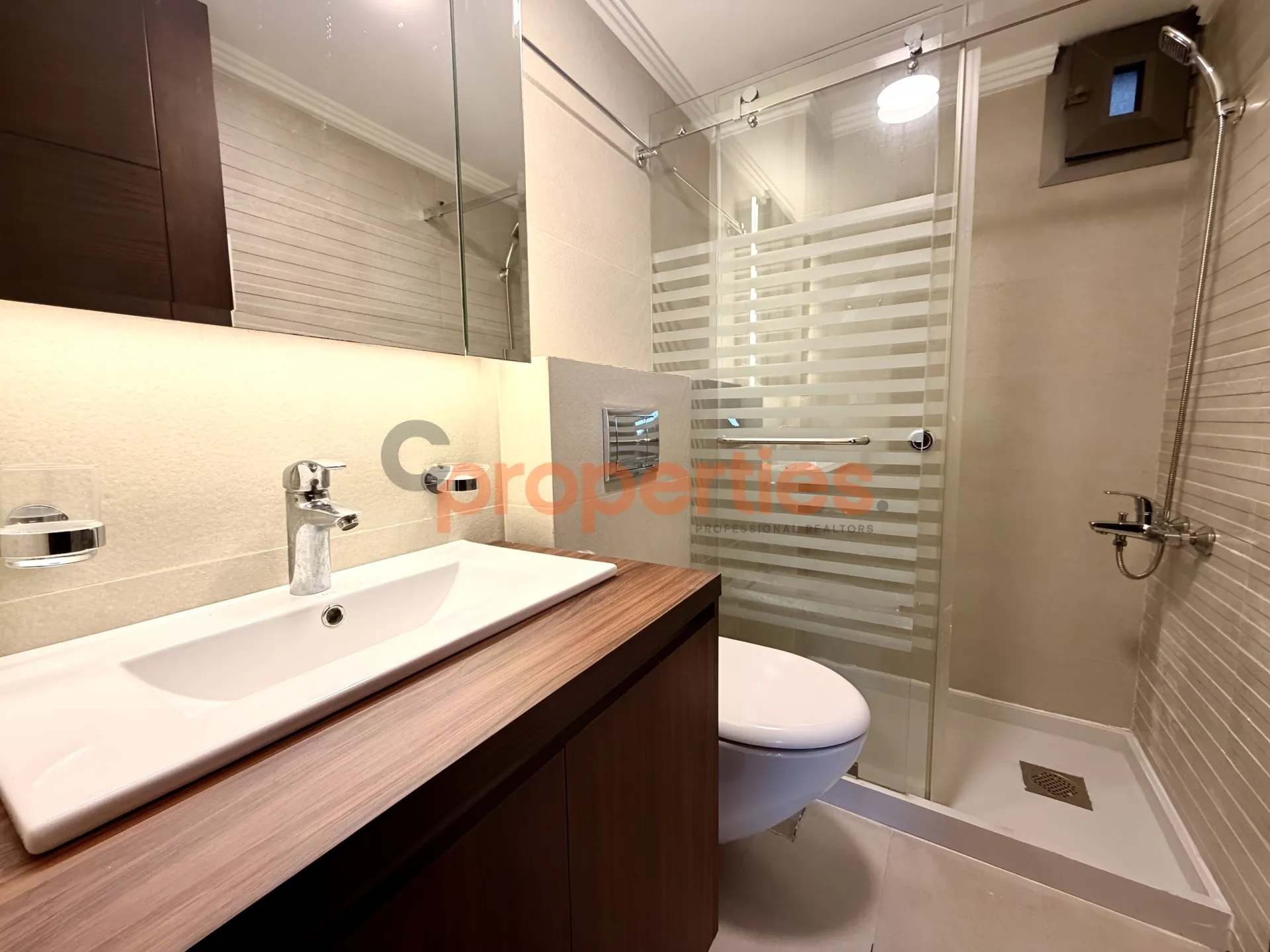 Apartment for Rent in Naqqache