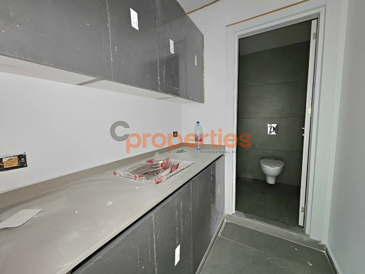 Office for Rent in Antelias
