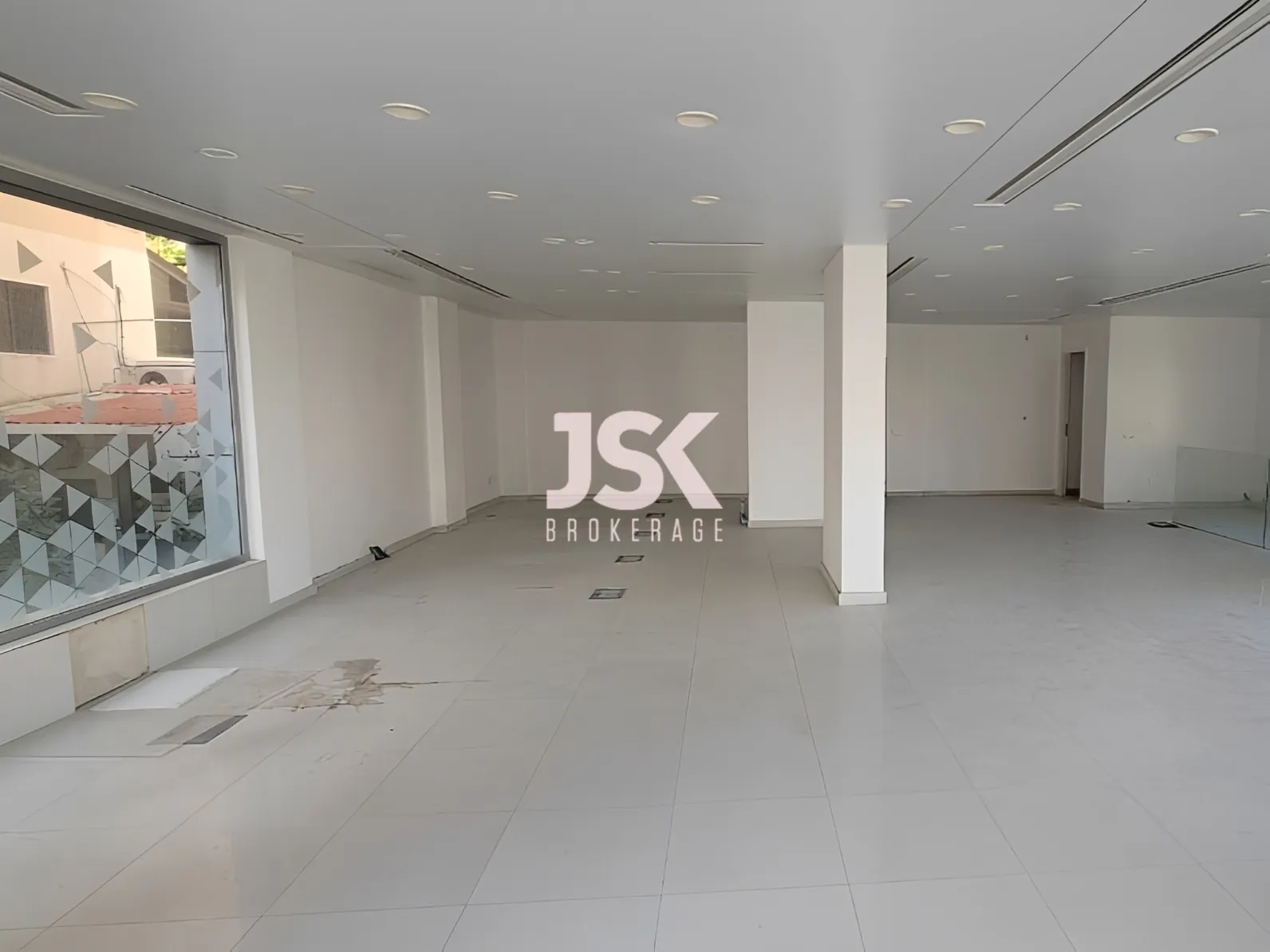 Office for Rent in Zouk Mikael