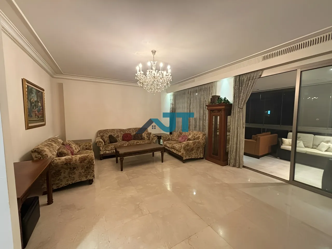 Apartment for Rent  in Caree d'or, achrafieh