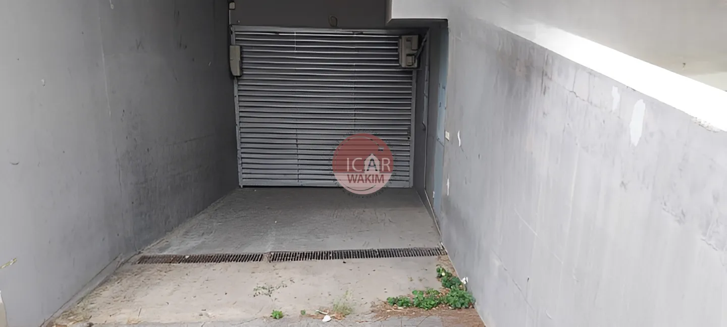 Warehouse for sale in Antelias