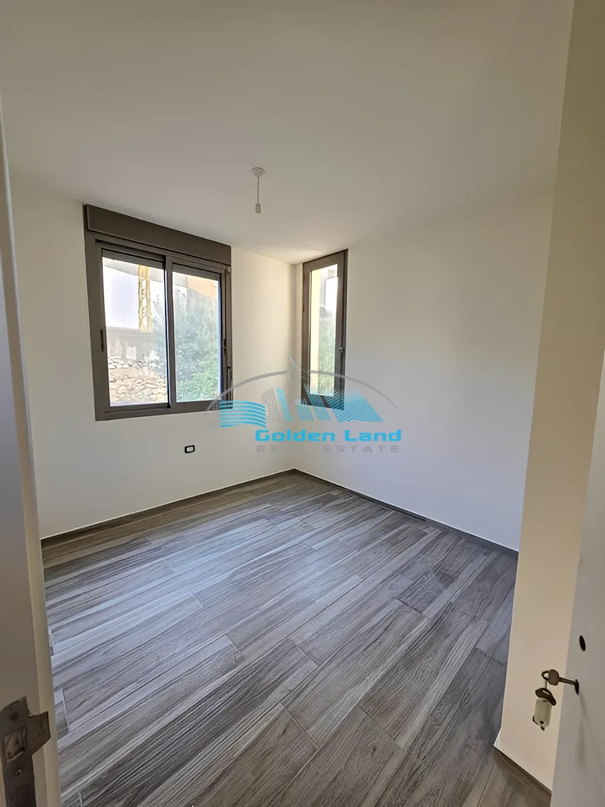 Apartment for Sale in Mazraat Yachoua, Lebanon - 2 bed, 2 bath