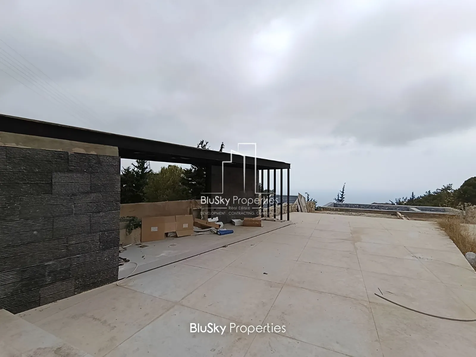 Apartment for Sale in Adma