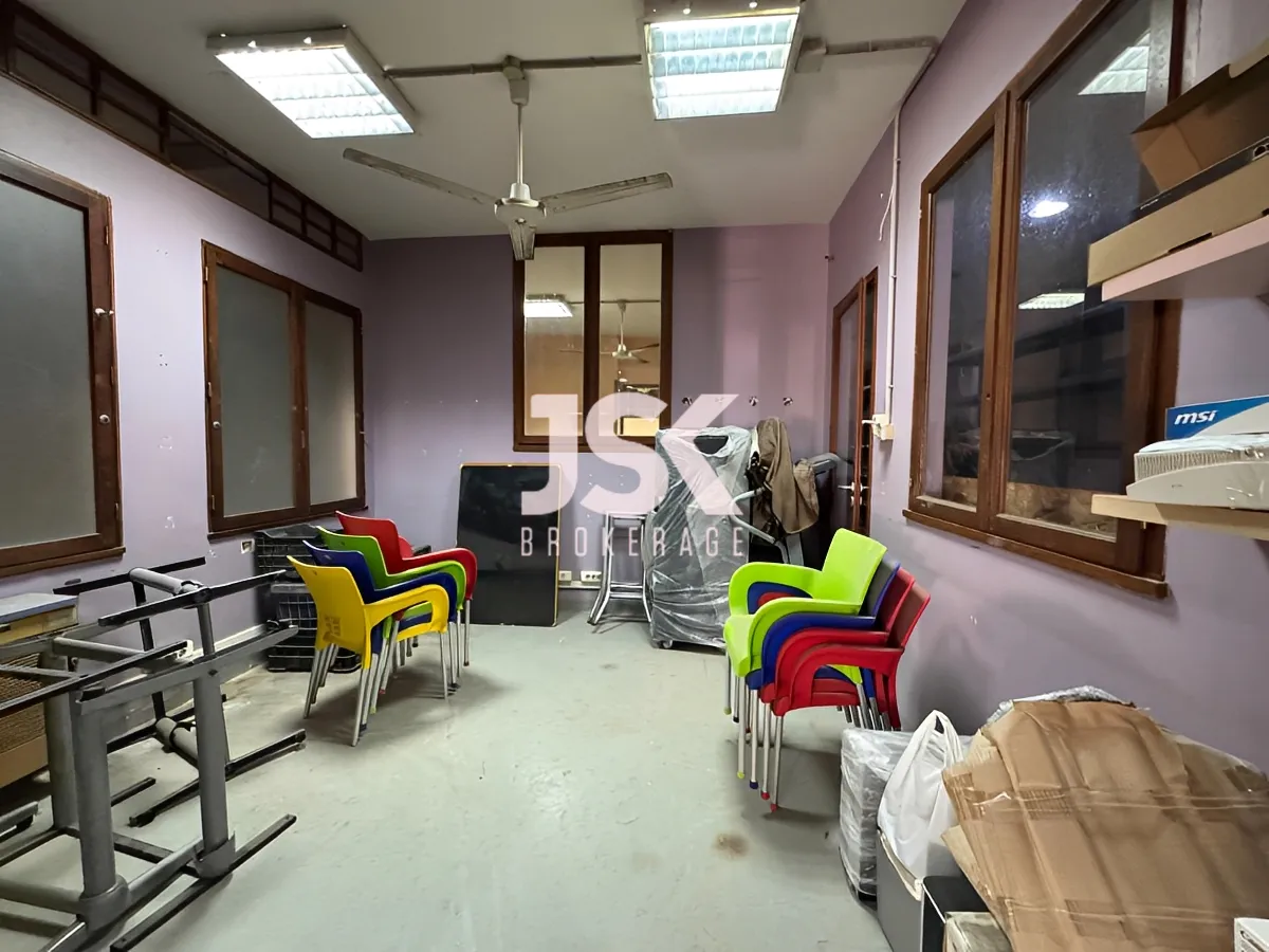 Warehouse for rent in Hazmieh