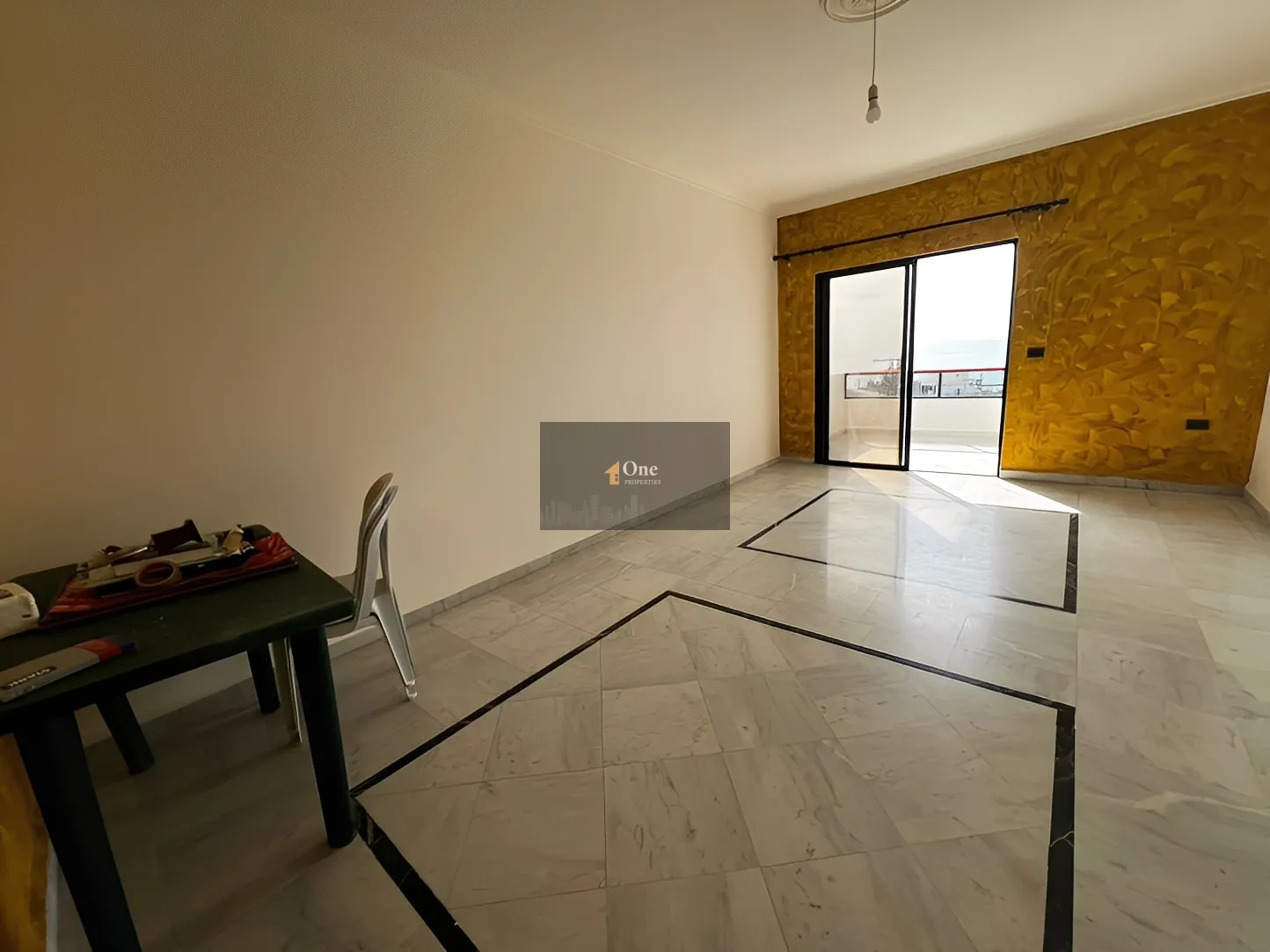 Apartment for Sale in Aamchit, Lebanon - 3 bed, 2 bath