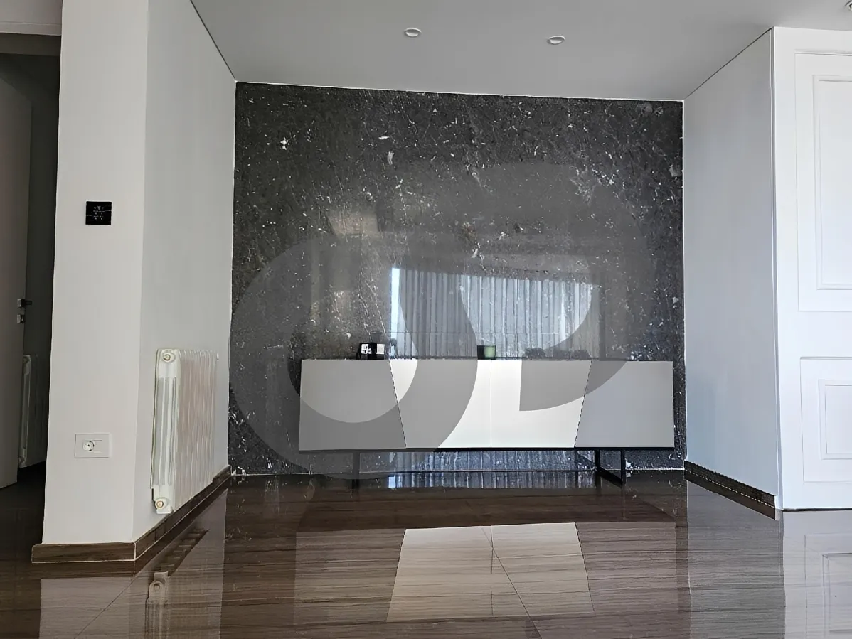 Apartment for Sale in Ramlet El Baida, Bayrut, Lebanon