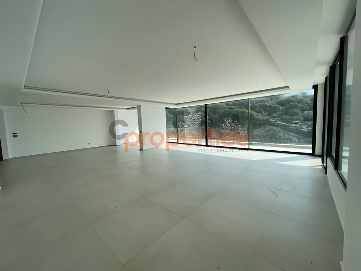 Apartment for Sale in Kfar Hbab