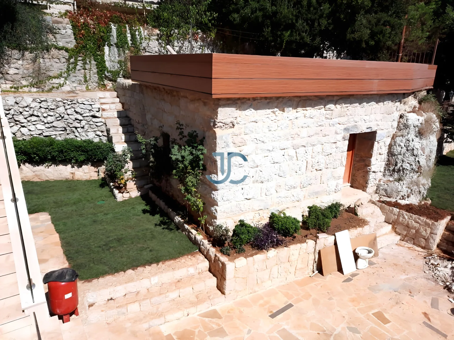 Villa for sale in Faitroun